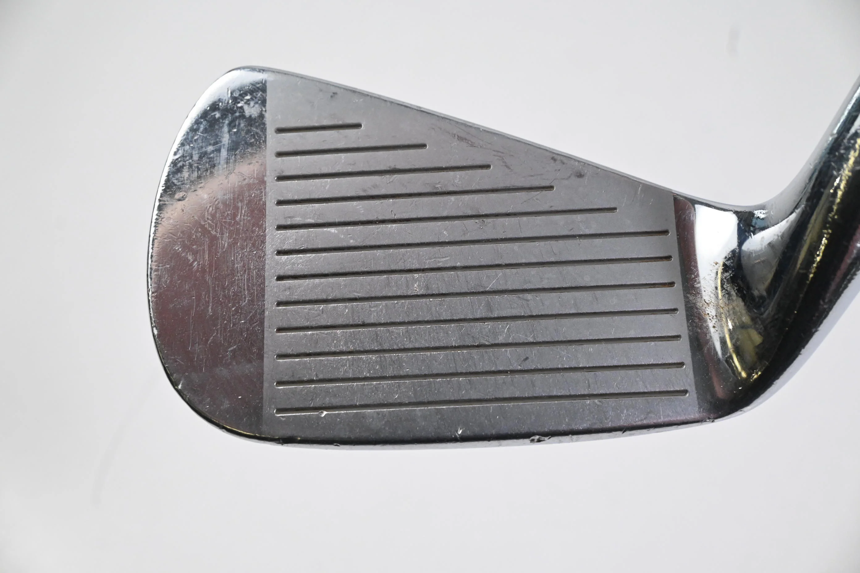 Mizuno MP-30 #7 Iron / Regular Flex Dynamic Gold R300 Shaft - Image 2