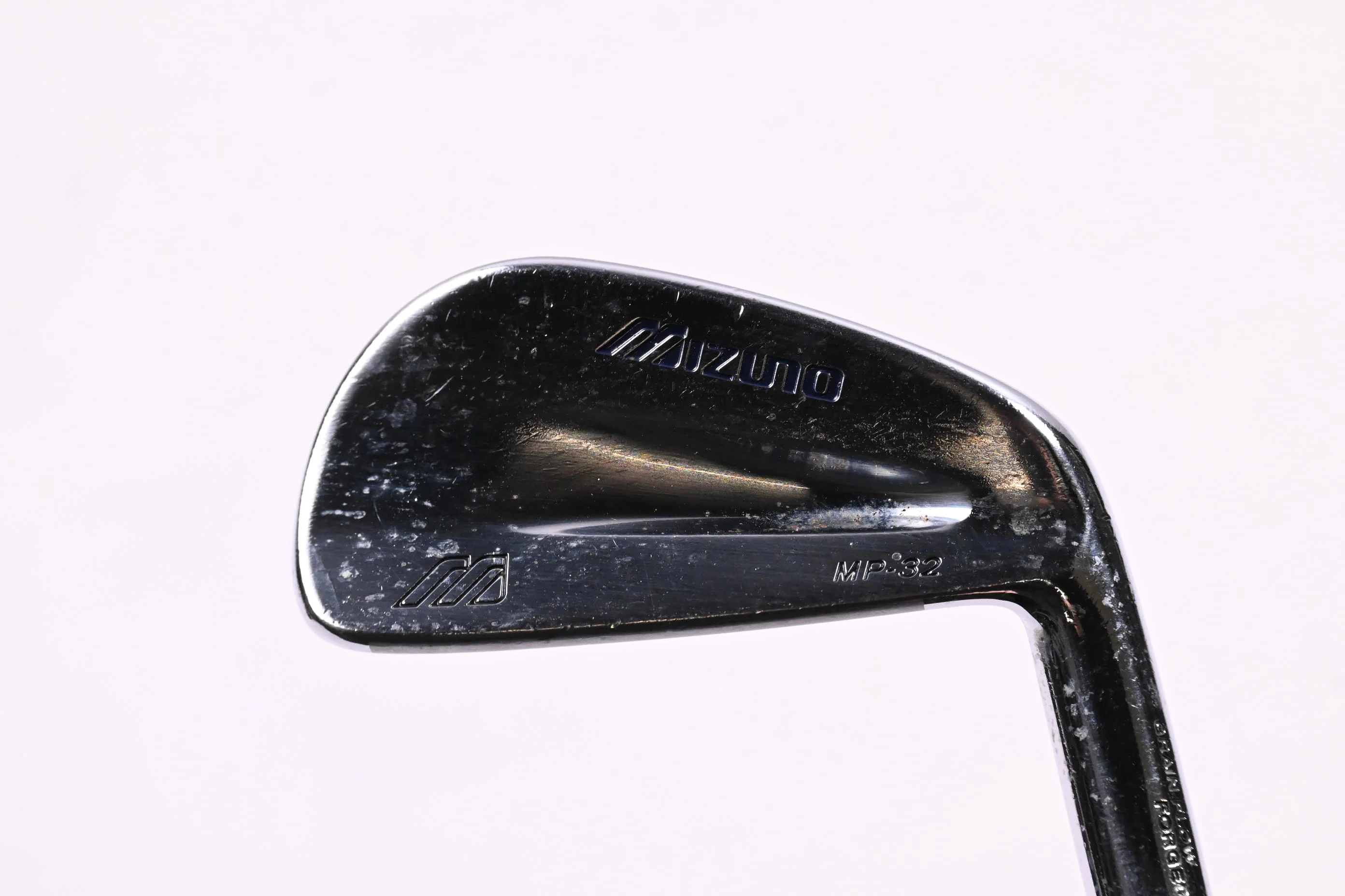 Mizuno MP-32 #4 Iron / 24 Degree / Regular Flex Dynamic Gold R300 Shaft