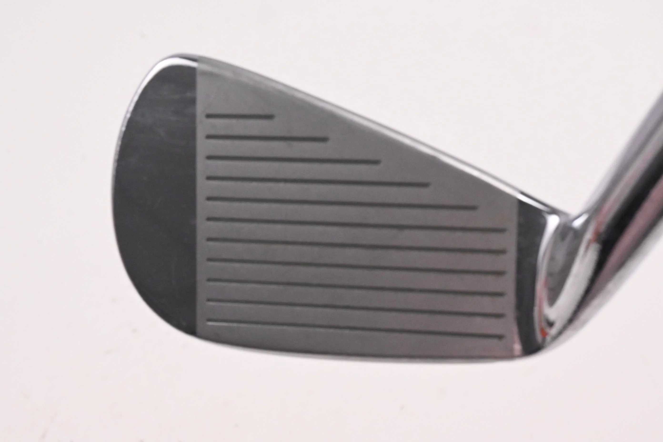 Mizuno MP-32 #4 Iron / 24 Degree / Regular Flex Dynamic Gold R300 Shaft - Image 2