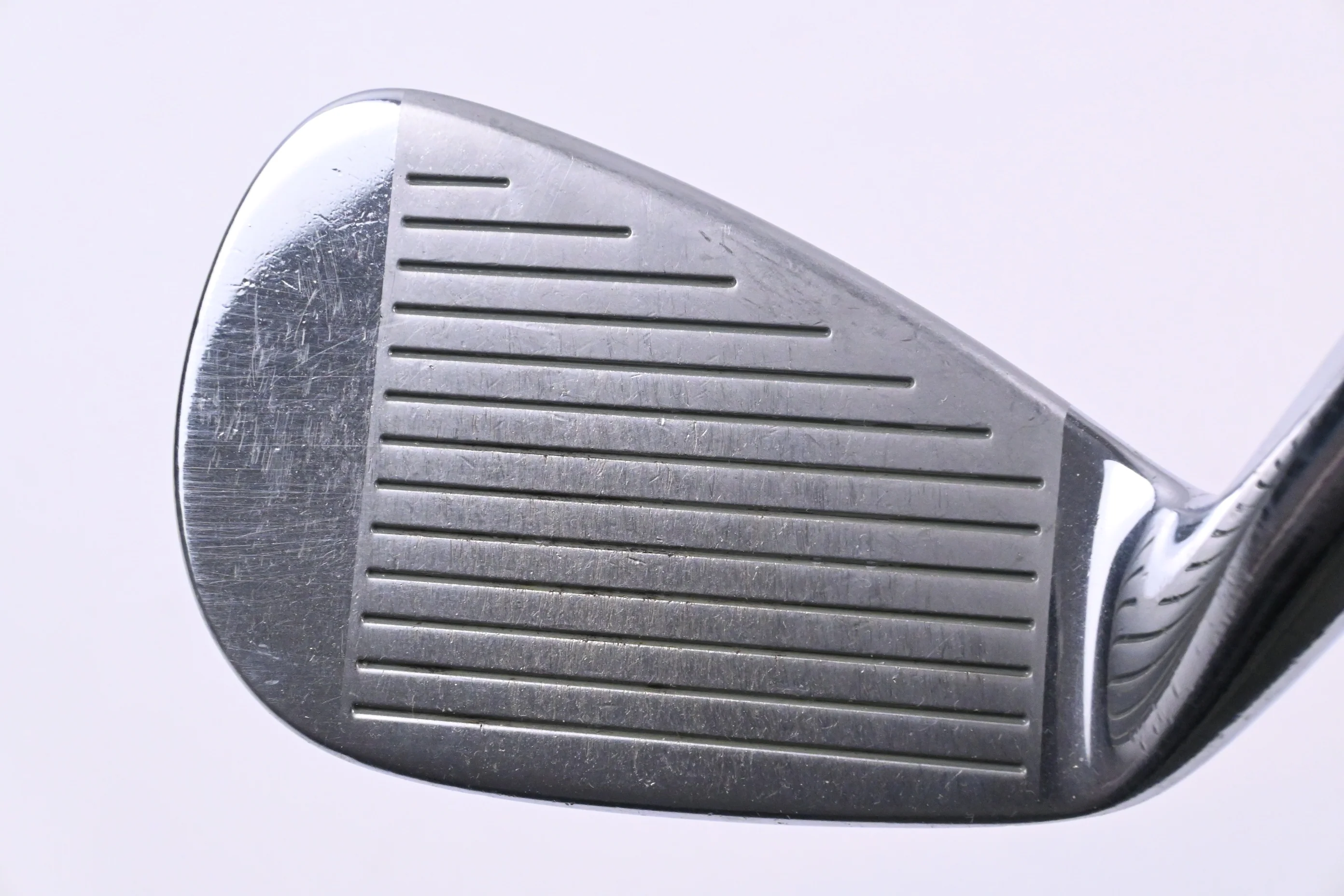 Mizuno MP-32 #8 Iron / 39 Degree / Regular Flex Dynamic Gold R300 Shaft - Image 2