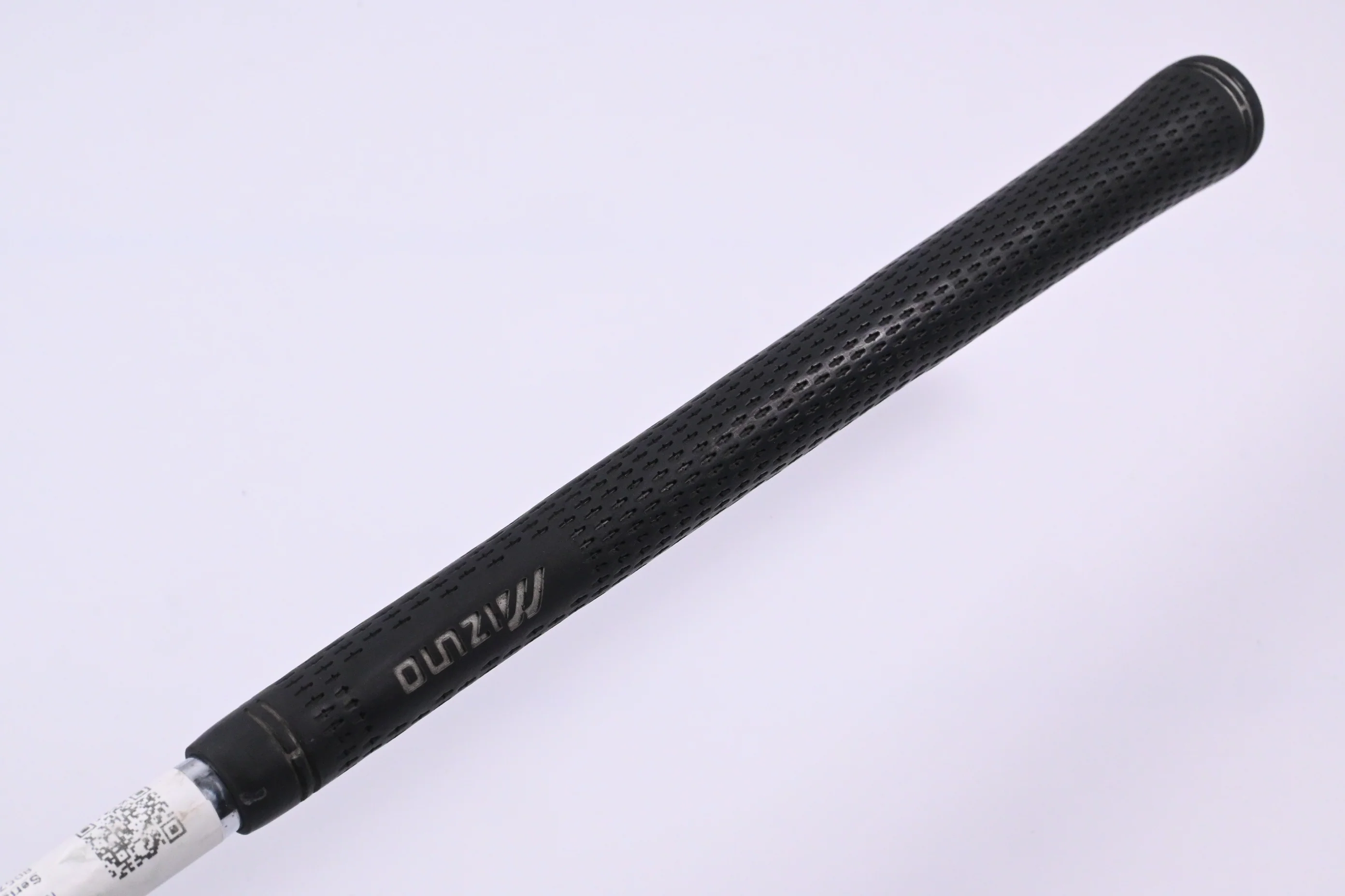 Mizuno MP-32 Pitching Wedge / 47 Degree / Regular Flex Dynamic Gold R300 Shaft - Image 6