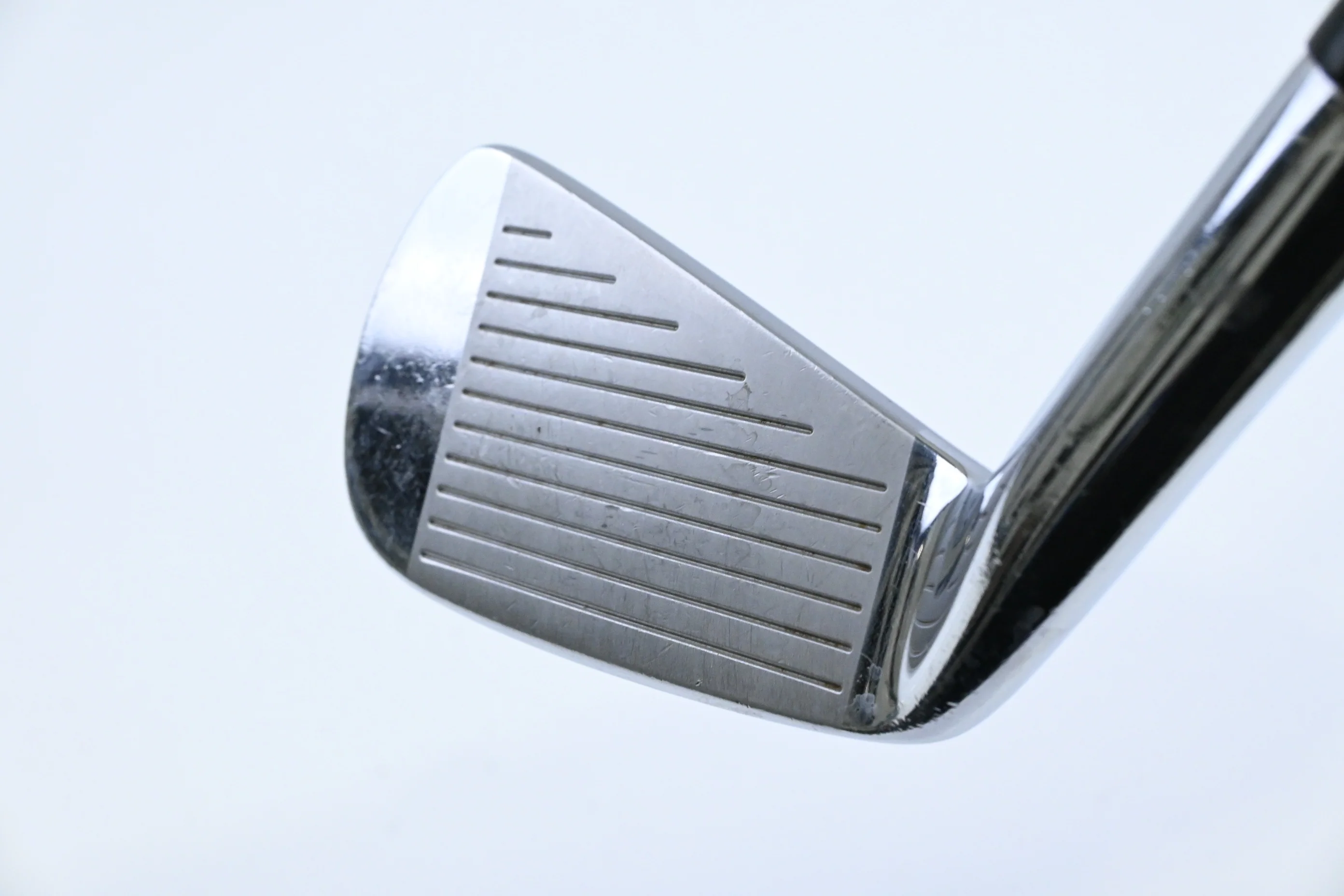 Mizuno MP-33 #3 Iron / 22 Degree / Stiff Flex Dynamic Gold S300 Shaft - Image 2