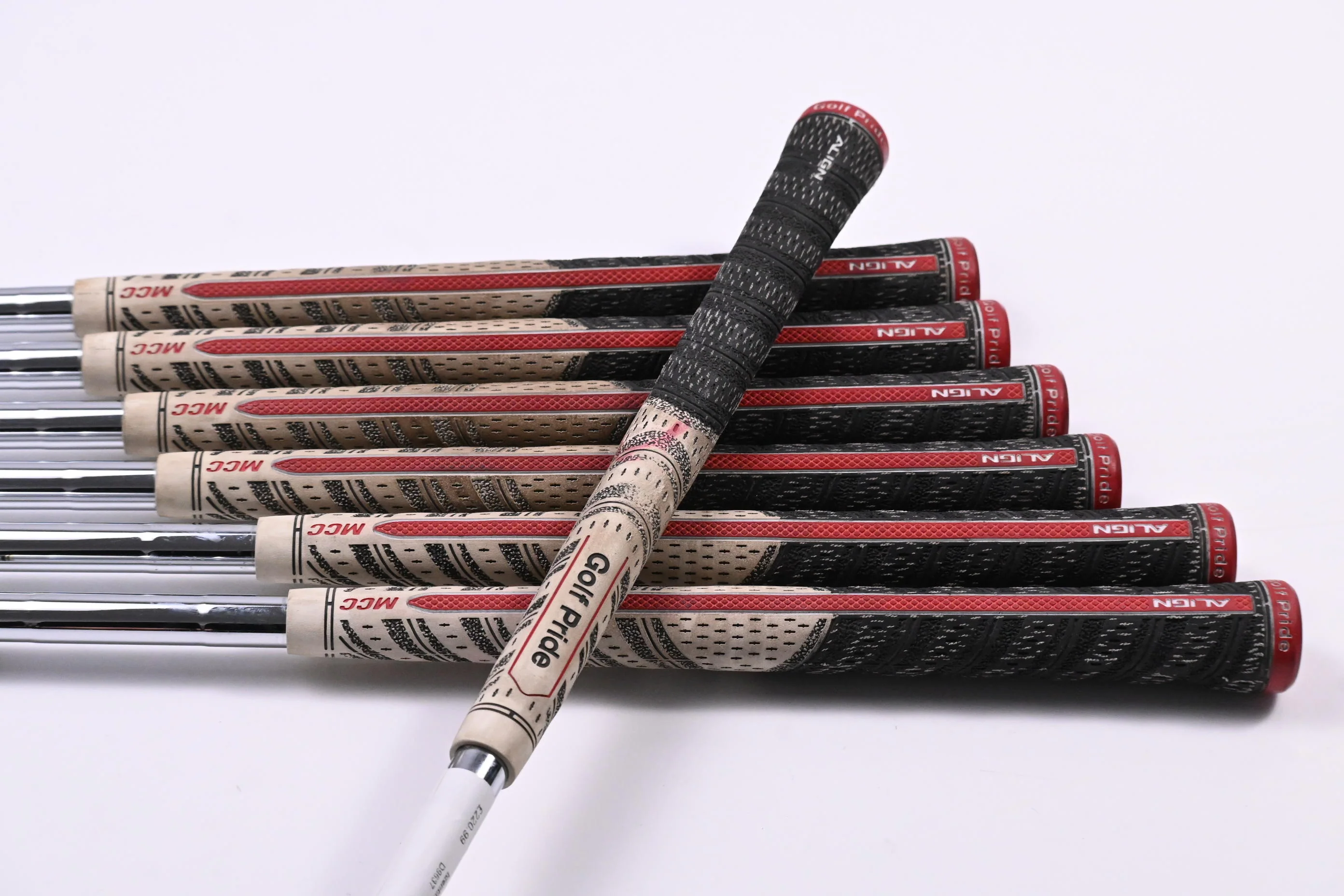 Mizuno MP-5 / MP-25 Combo Irons / 4-PW / Stiff Flex Dynamic Gold S300 Shafts - Image 7