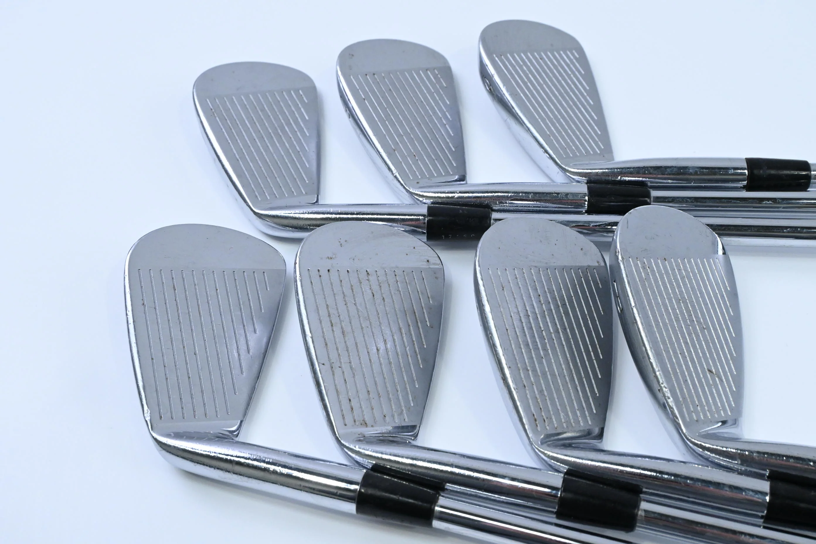 Mizuno MP-53 Irons / 4-PW / Stiff Flex Dynamic Gold S300 Shafts - Image 3