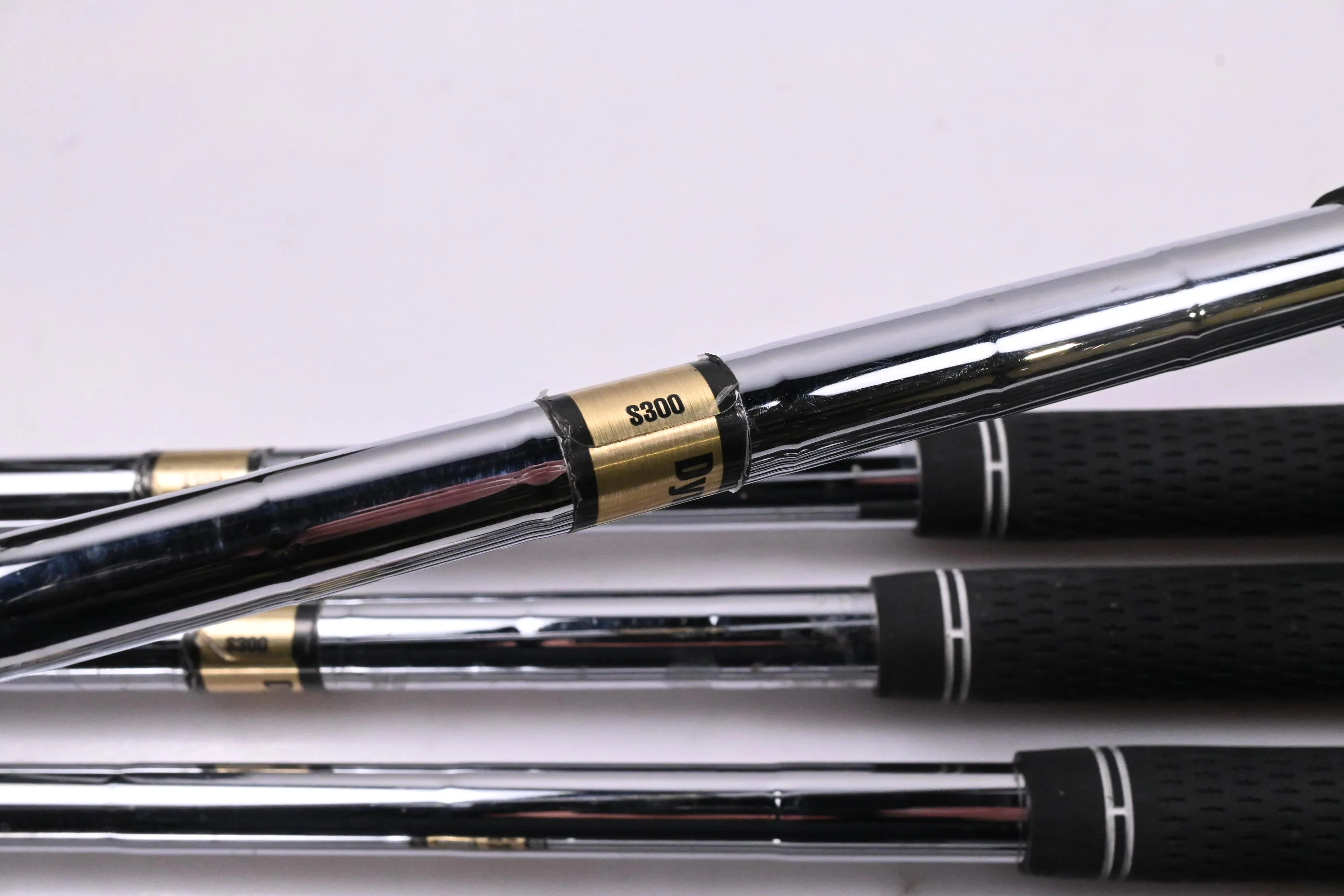 Mizuno MP-60 Irons / 3-PW / Stiff Flex Dynamic Gold Lite S300 Shafts - Image 5