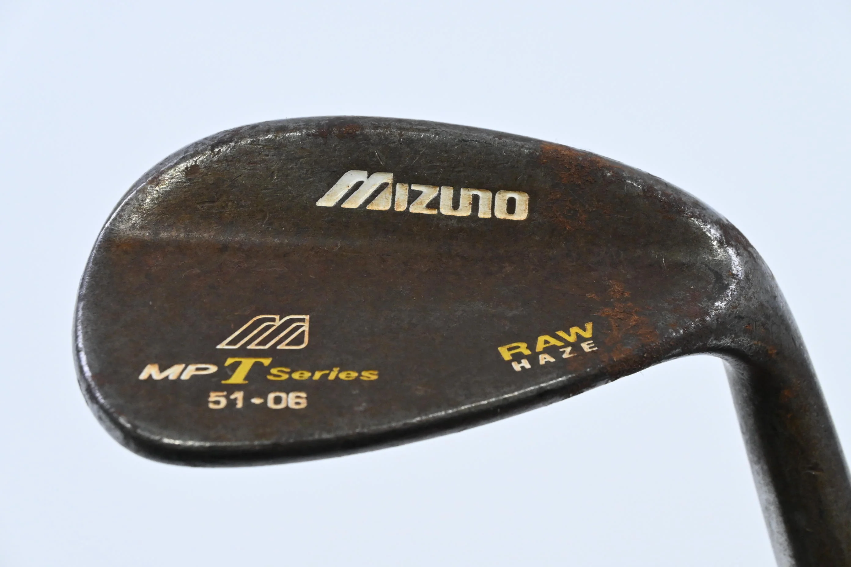 Mizuno MP T Series Gap Wedge / 51 Degree / Regular Flex Dynamic Gold R300 Shaft