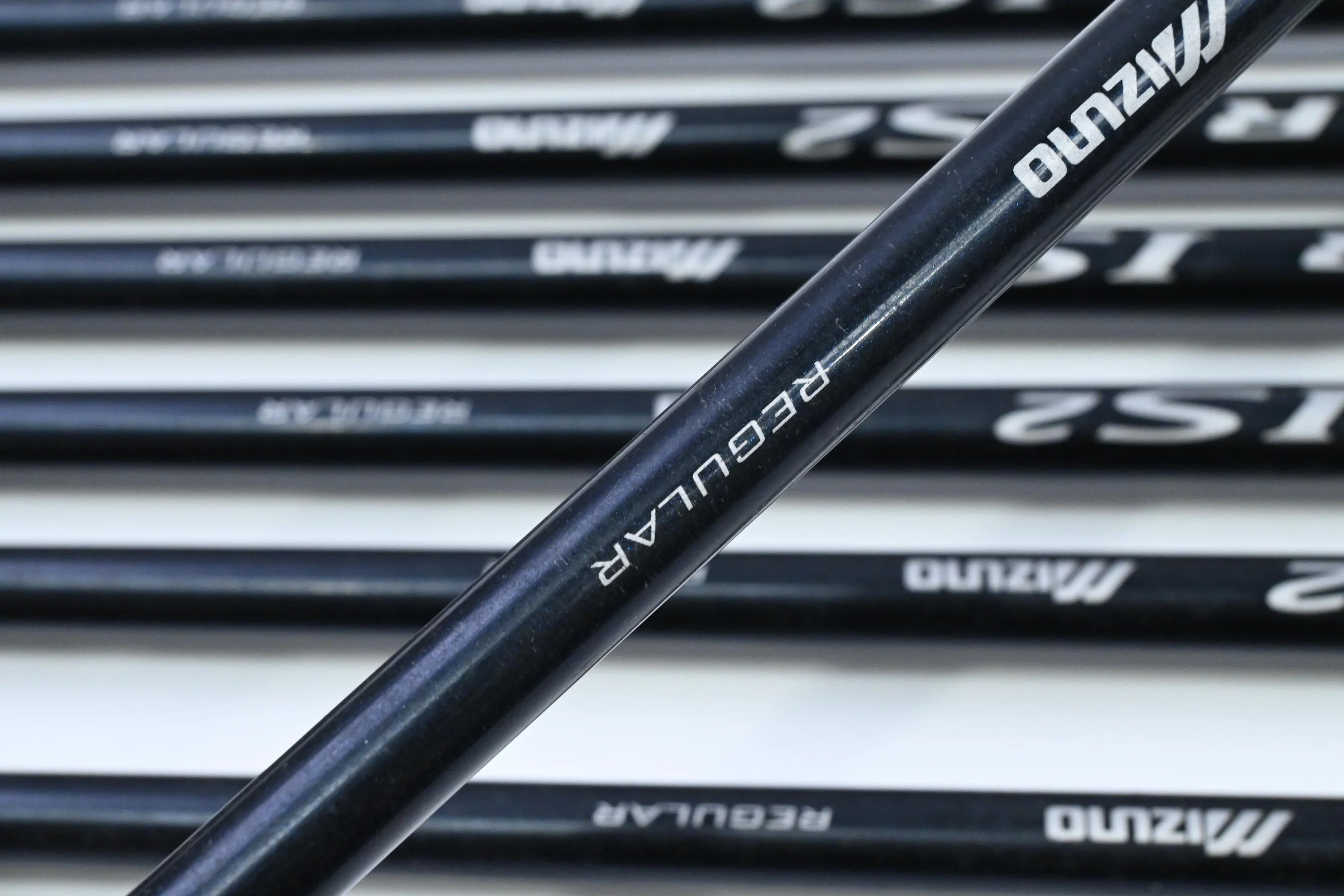 Mizuno MX-19 Irons / 4-PW / Regular Flex Mizuno Exsar IS2 Shafts - Image 5