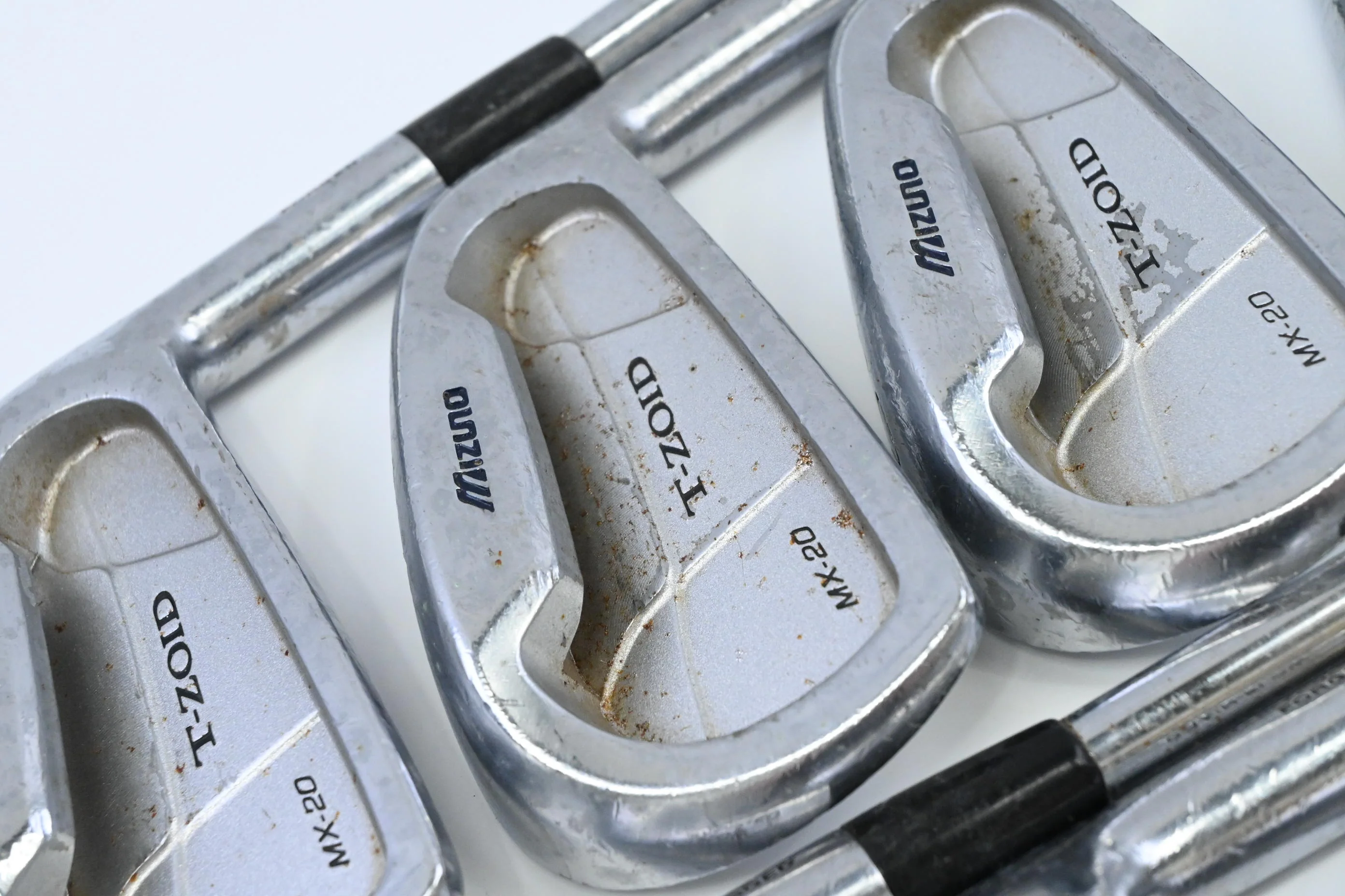Mizuno MX-20 Irons / 3-PW / Regular Flex Dynamic Gold Lite Shafts