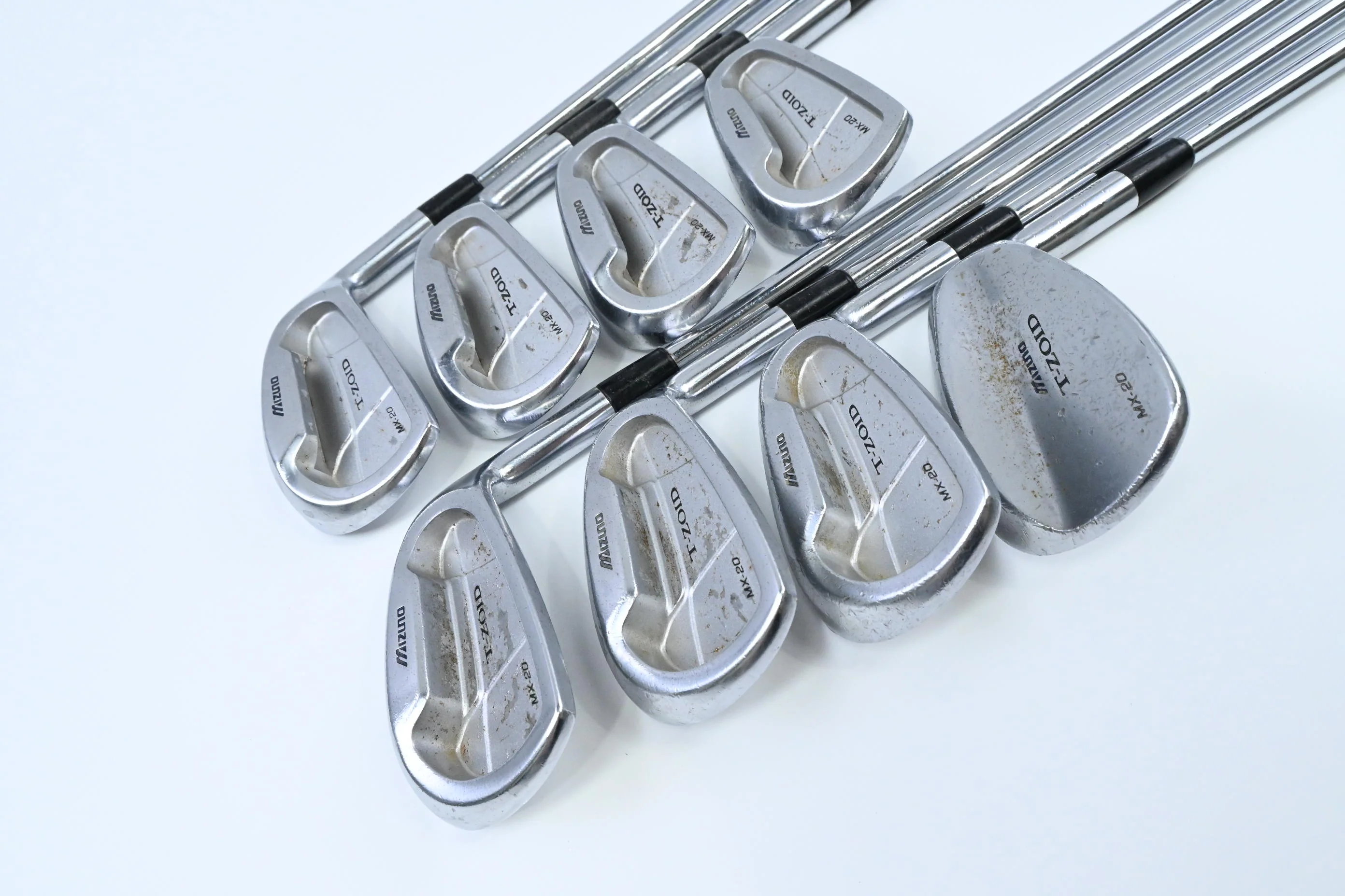 Mizuno MX-20 Irons / 4-PW+GW / Regular Flex Dynamic Gold Lite R300 Shafts - Image 2