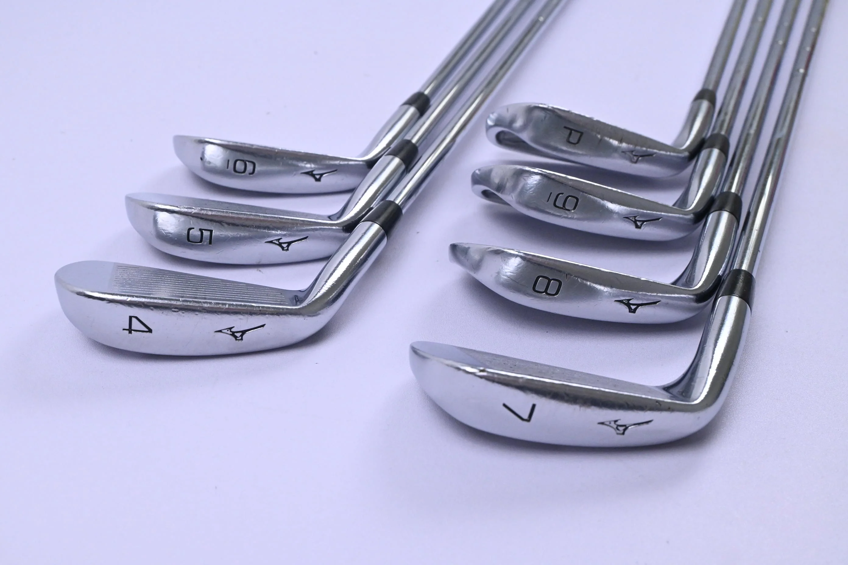 Mizuno MX-200 Irons / 4-PW / Regular Flex Dynamic Gold R300 Shafts - Image 4
