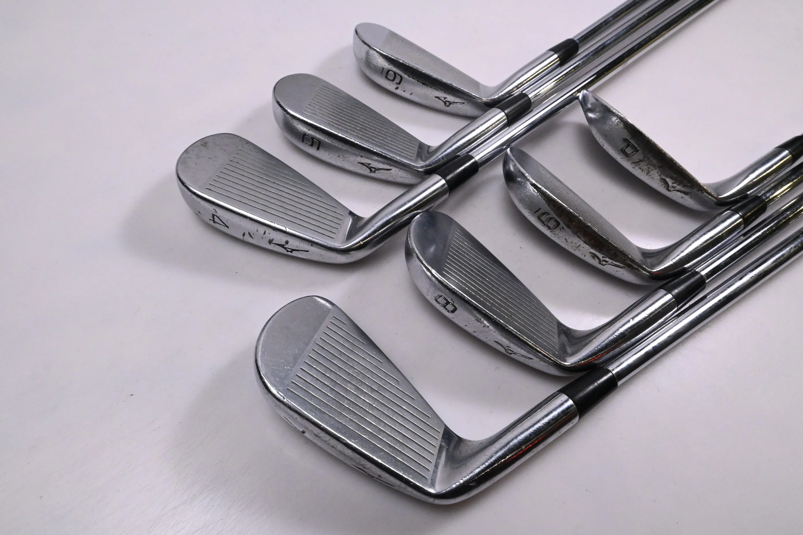 Mizuno MX-200 Irons / 4-PW / Regular Flex DynaLite Gold XP R300 Shafts - Image 4