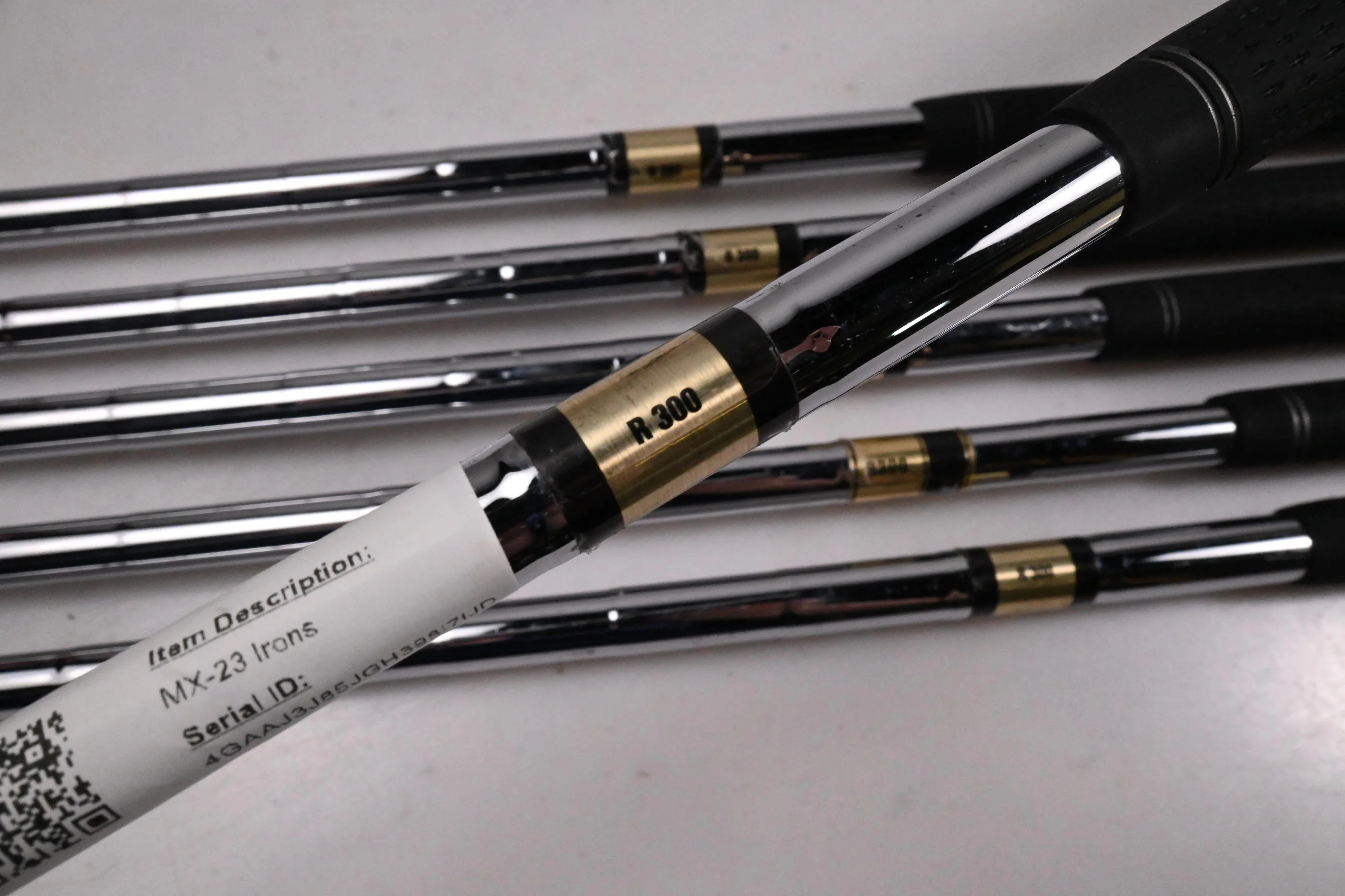 Mizuno MX-23 Irons / 3-8i / Regular Flex Dynalite Gold R300 Shafts - Image 5