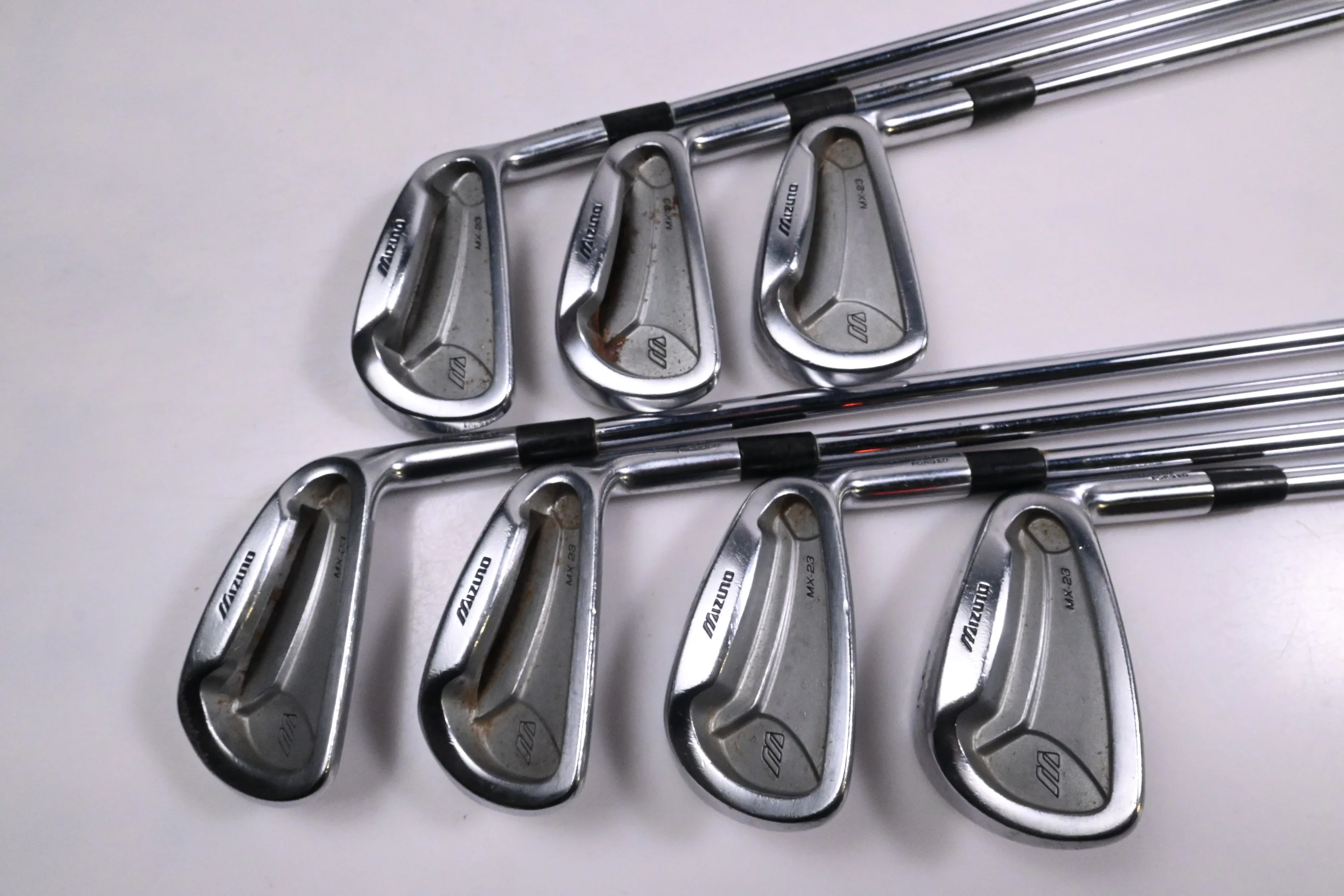 Mizuno MX-23 Irons / 3-9i / Regular Flex Dynamic Gold Lite R300 Shafts - Image 2
