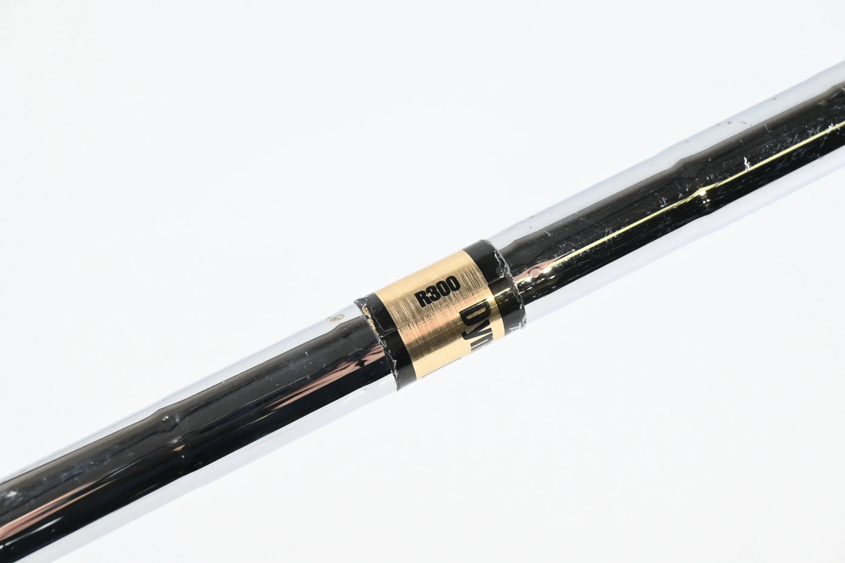 Mizuno MX-900 #8 Iron / Regular Flex Dynamic Gold Lite R300 Shaft - Image 4