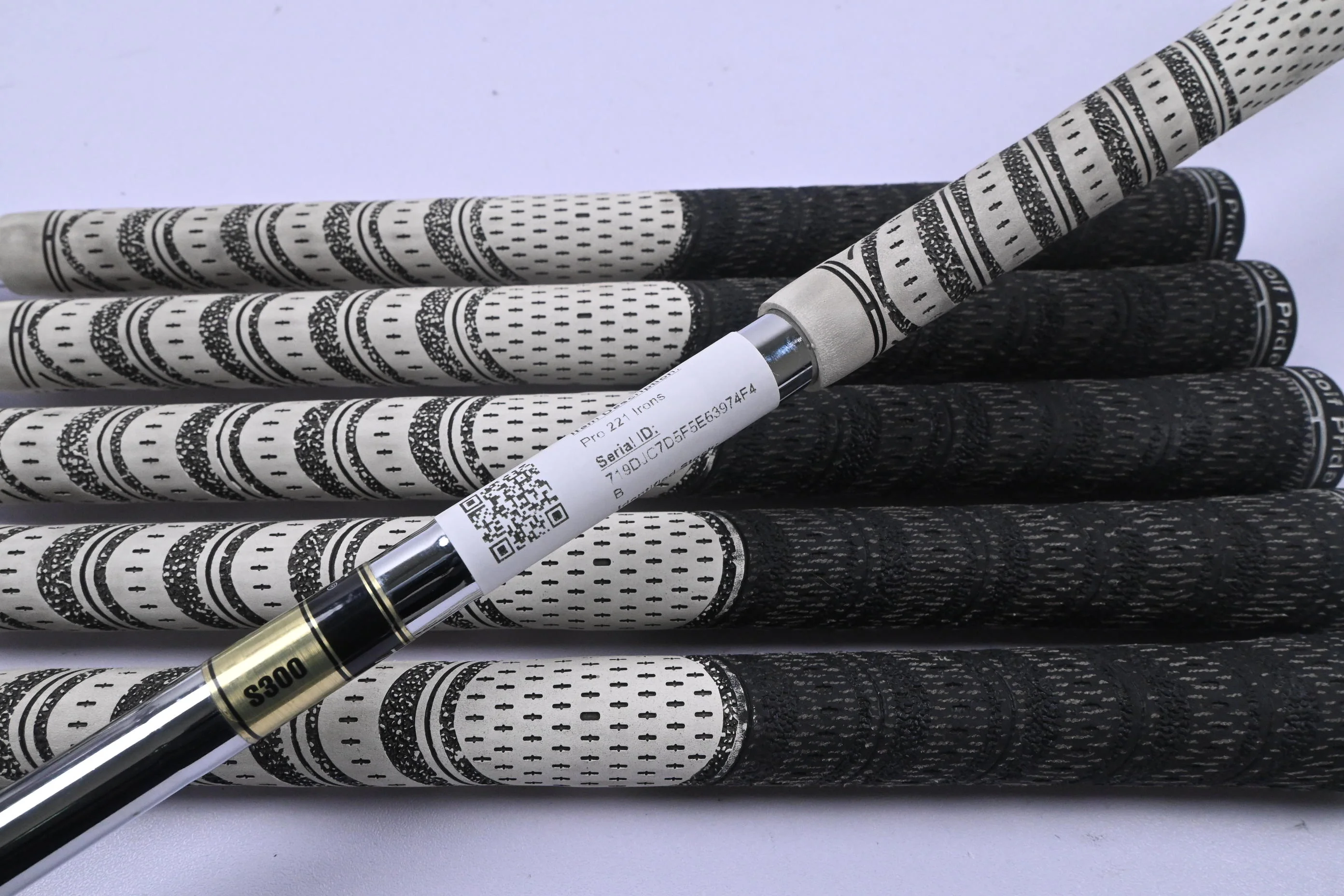 Mizuno Pro 221 Irons / 5-PW / Stiff Flex Dynamic Gold S300 Shaft - Image 6