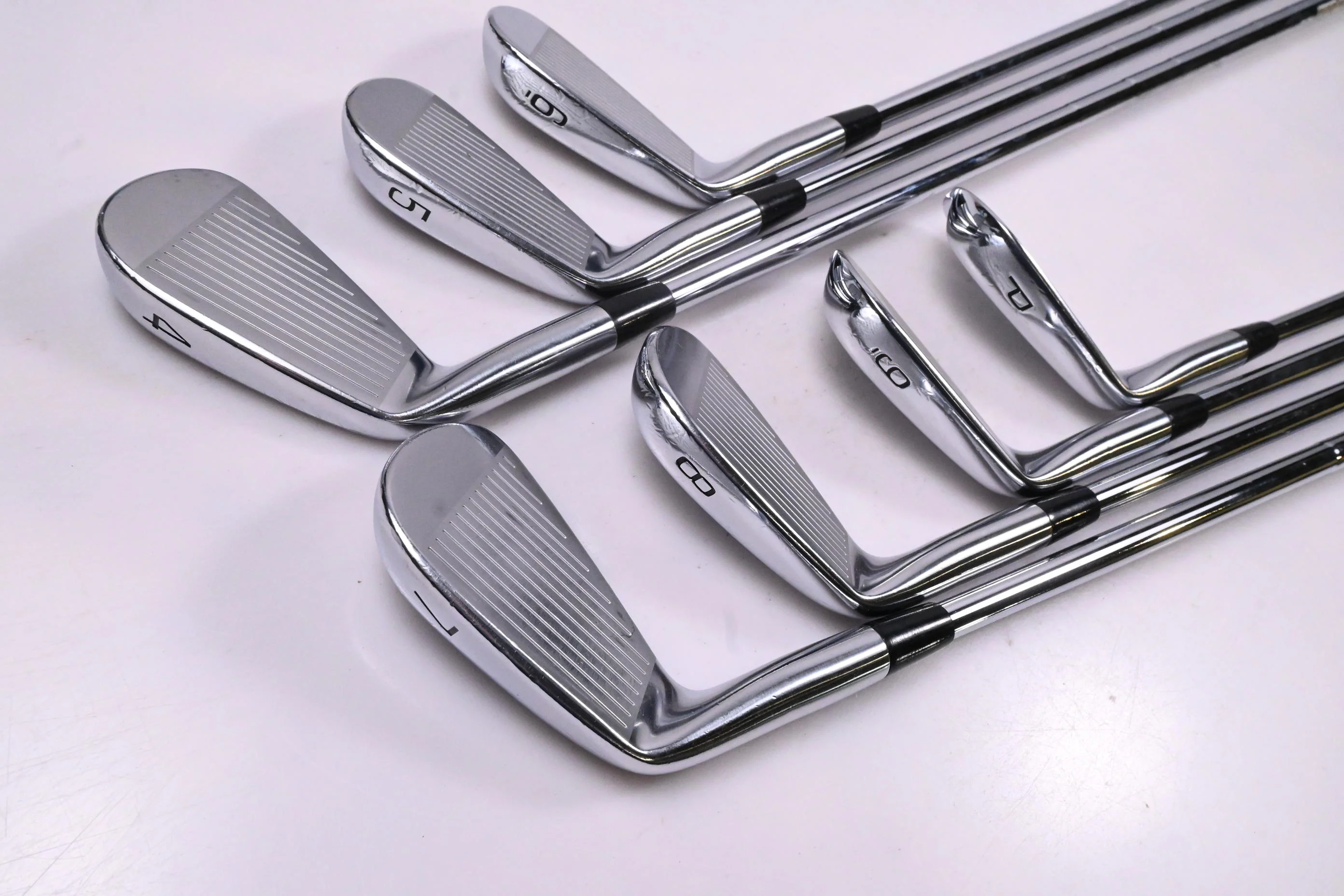 Mizuno Pro 221 Irons / 4-PW / Stiff Flex Dynamic Gold 120 S300 Shafts - Image 4