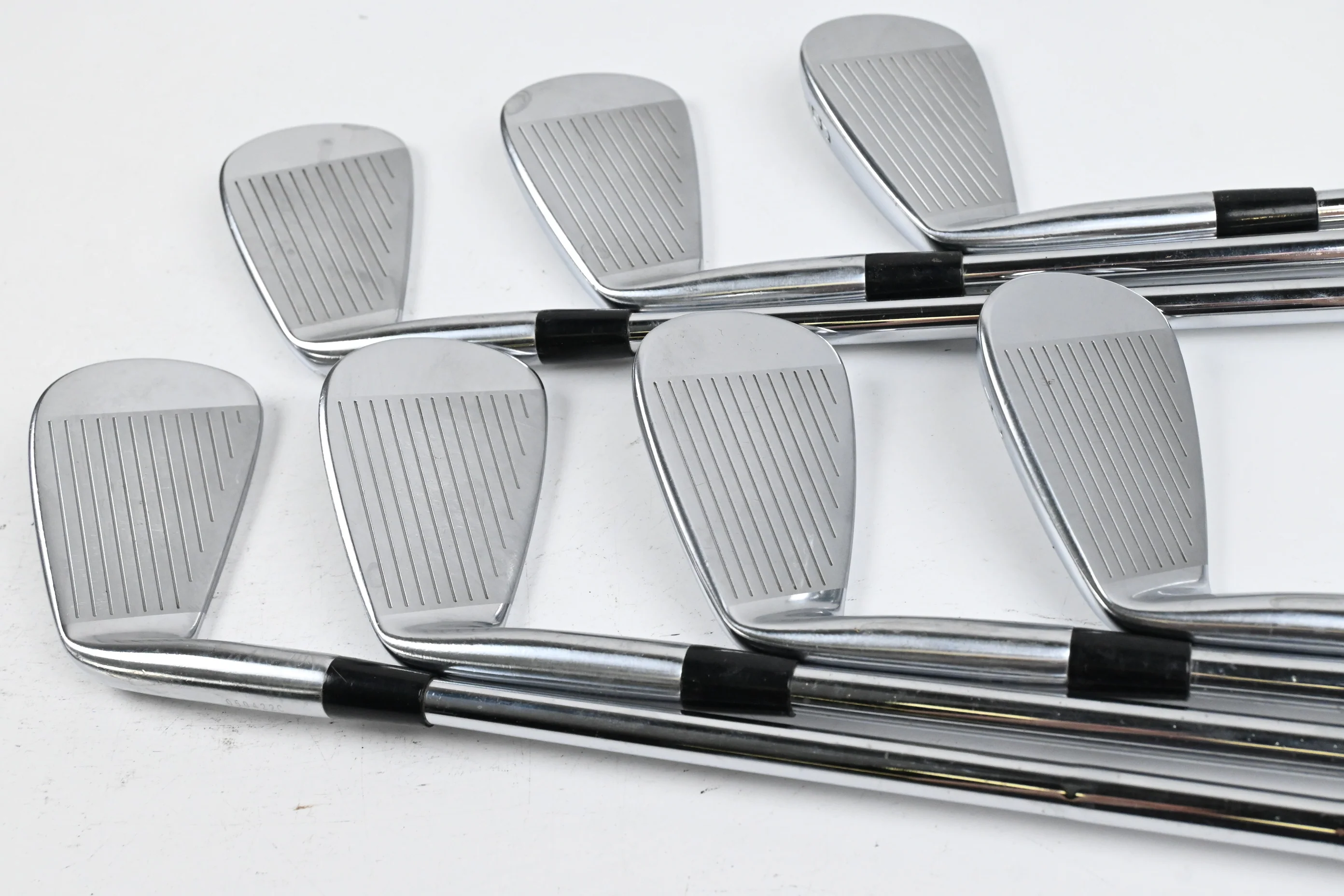 Mizuno Pro 221 Irons / 4-PW / X Flex Dynamic Gold X100 Shafts - Image 3