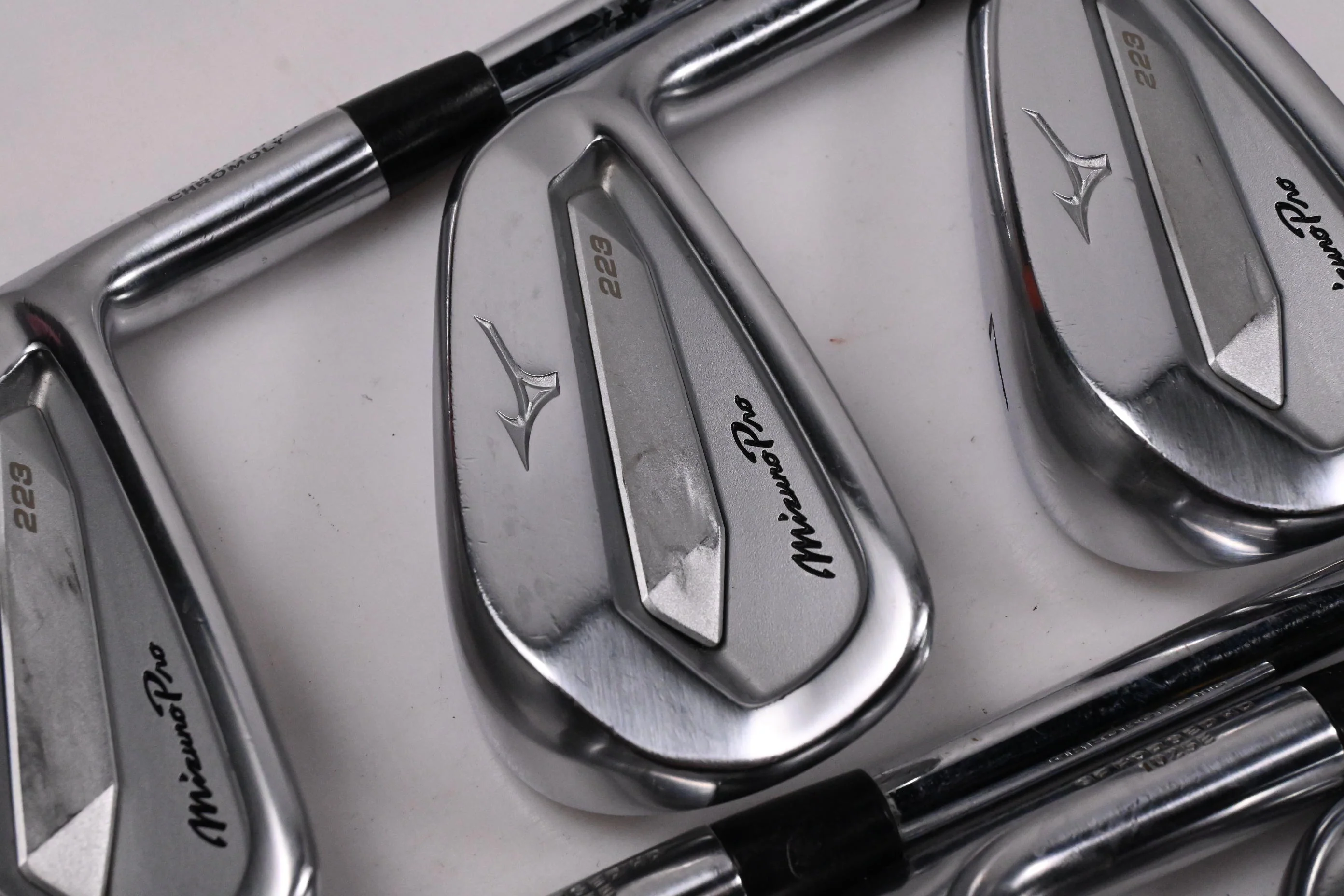 Mizuno Pro 223 Irons / 5-PW+GW / Stiff Flex Project X LZ 120 Shafts