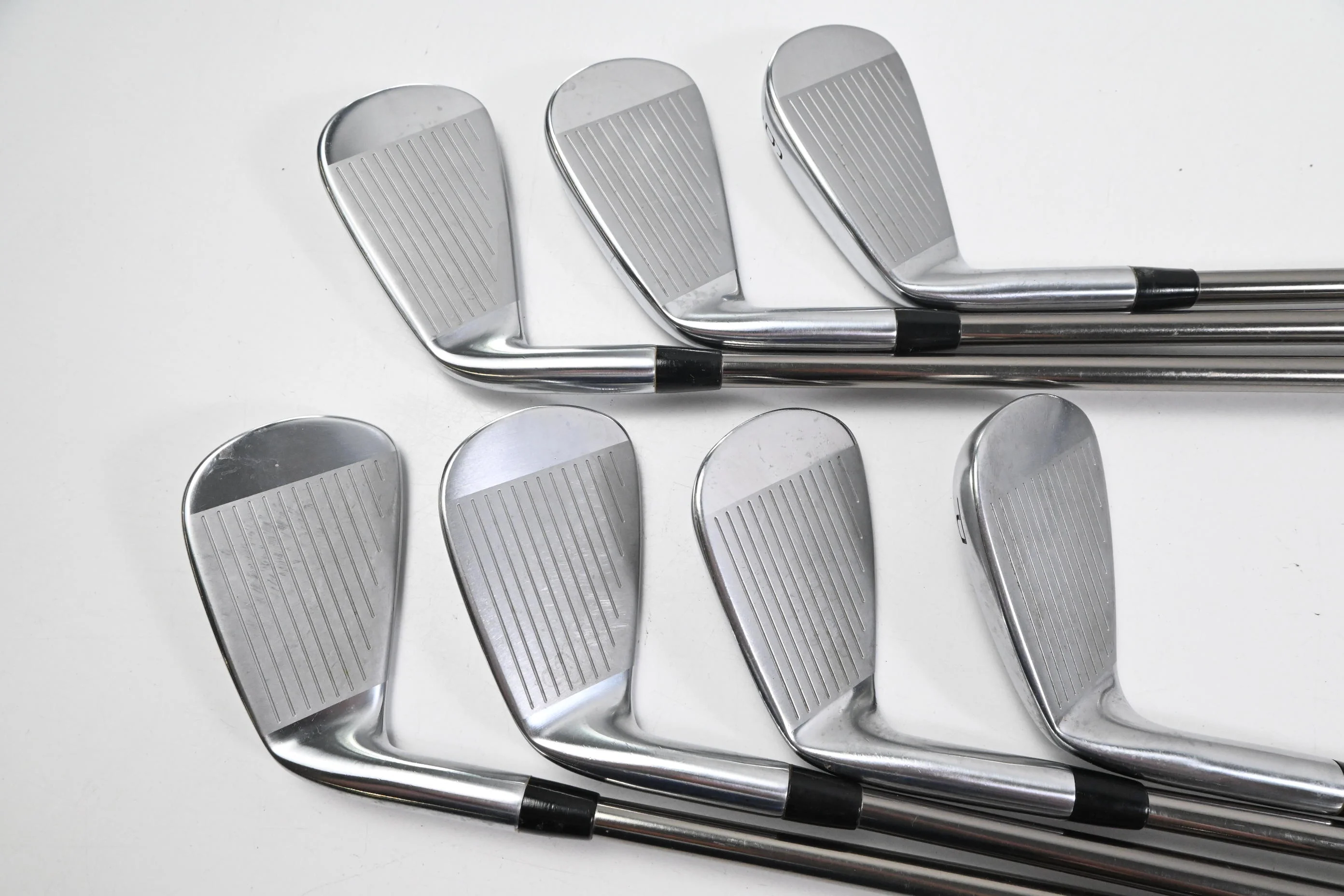 Mizuno Pro 225 Irons / 4-PW / Stiff Flex UST Recoil ESX 460 Shafts - Image 3