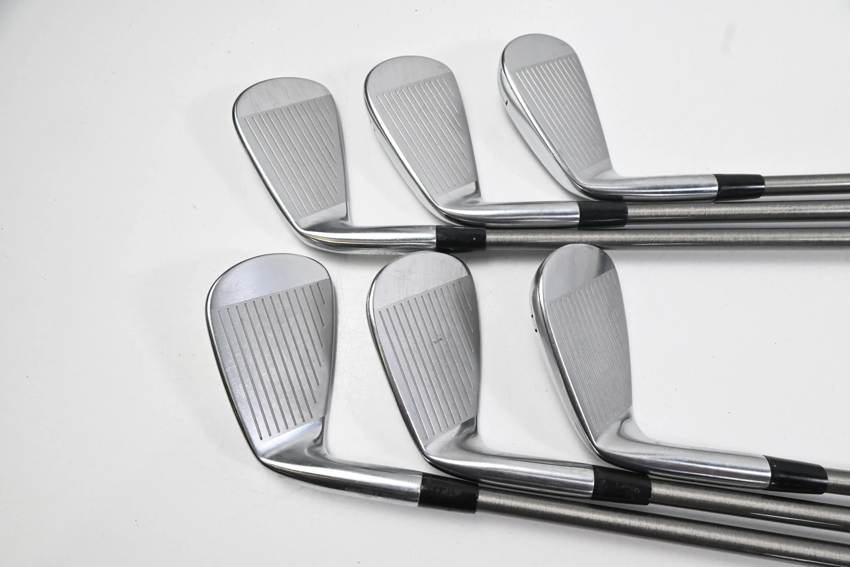 Mizuno Pro 225 Irons / 5-PW / Regular Flex Aerotech Steelfiber i95 Shafts - Image 3