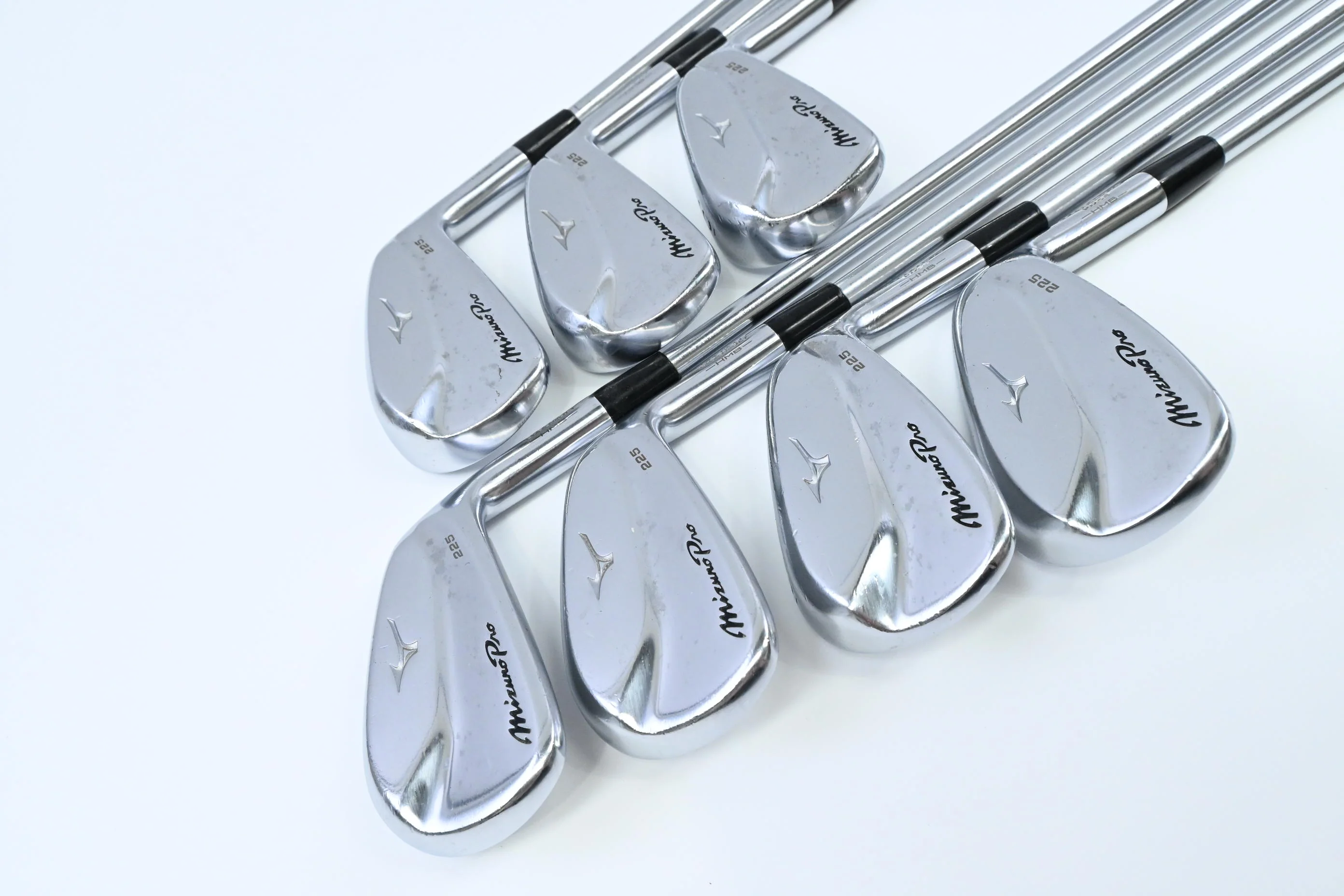 Mizuno Pro 225 Irons / 4-PW / Stiff Flex Project X IO 110 Shafts - Image 2