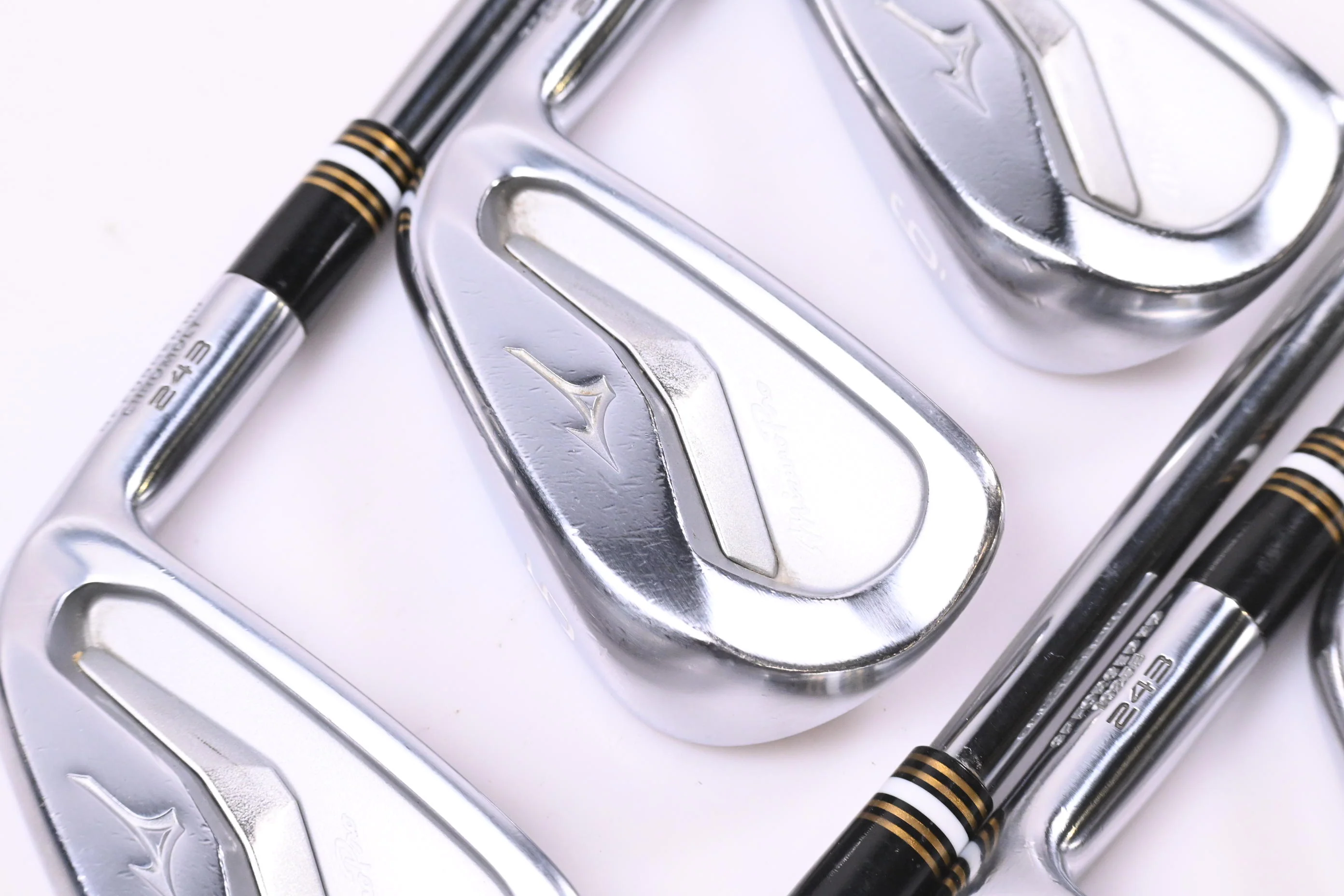 Mizuno Pro 243 Irons / 4-PW / X-Flex Accra TZ 115 cw Shafts