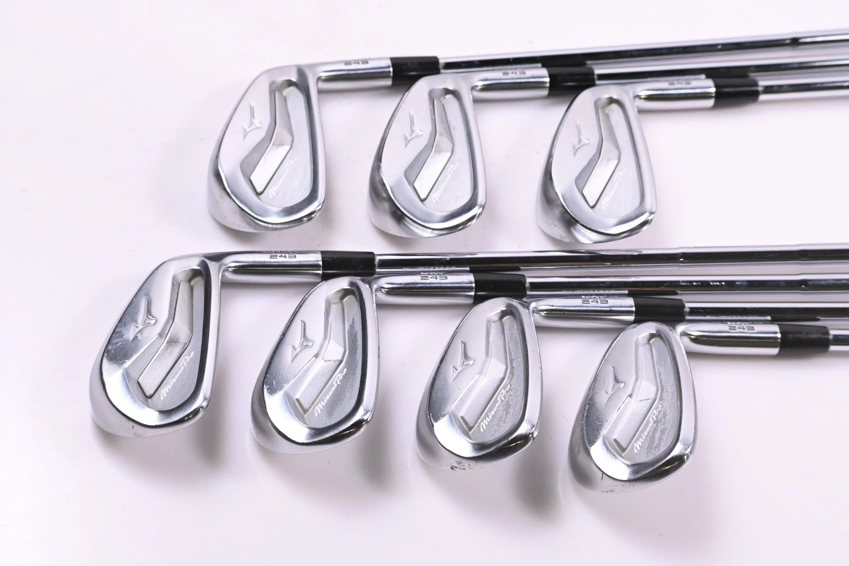 Mizuno Pro 243 Irons / 4-PW / Stiff Flex Dynamic Gold Mid 115 S300 Shafts - Image 2