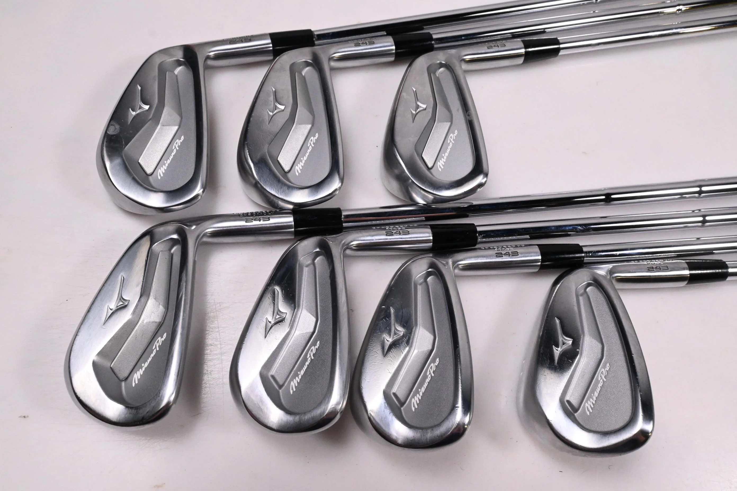 Mizuno Pro 243 Irons / 4-PW / Stiff Flex Dynamic Gold Mid 115 S300 Shafts - Image 2
