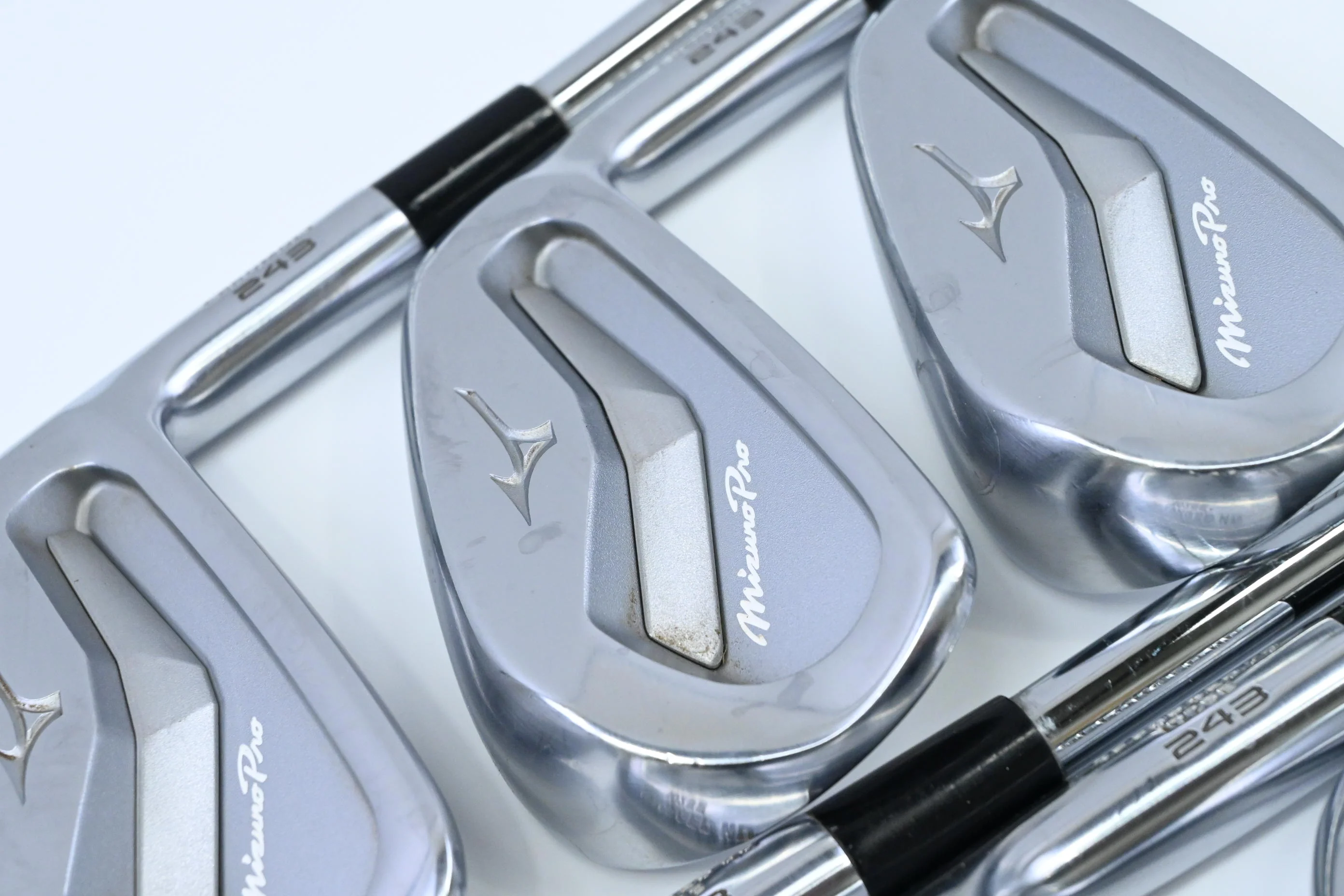 Mizuno Pro 243 Irons / 5-PW / Stiff Flex NS Pro 950GH Neo Shafts