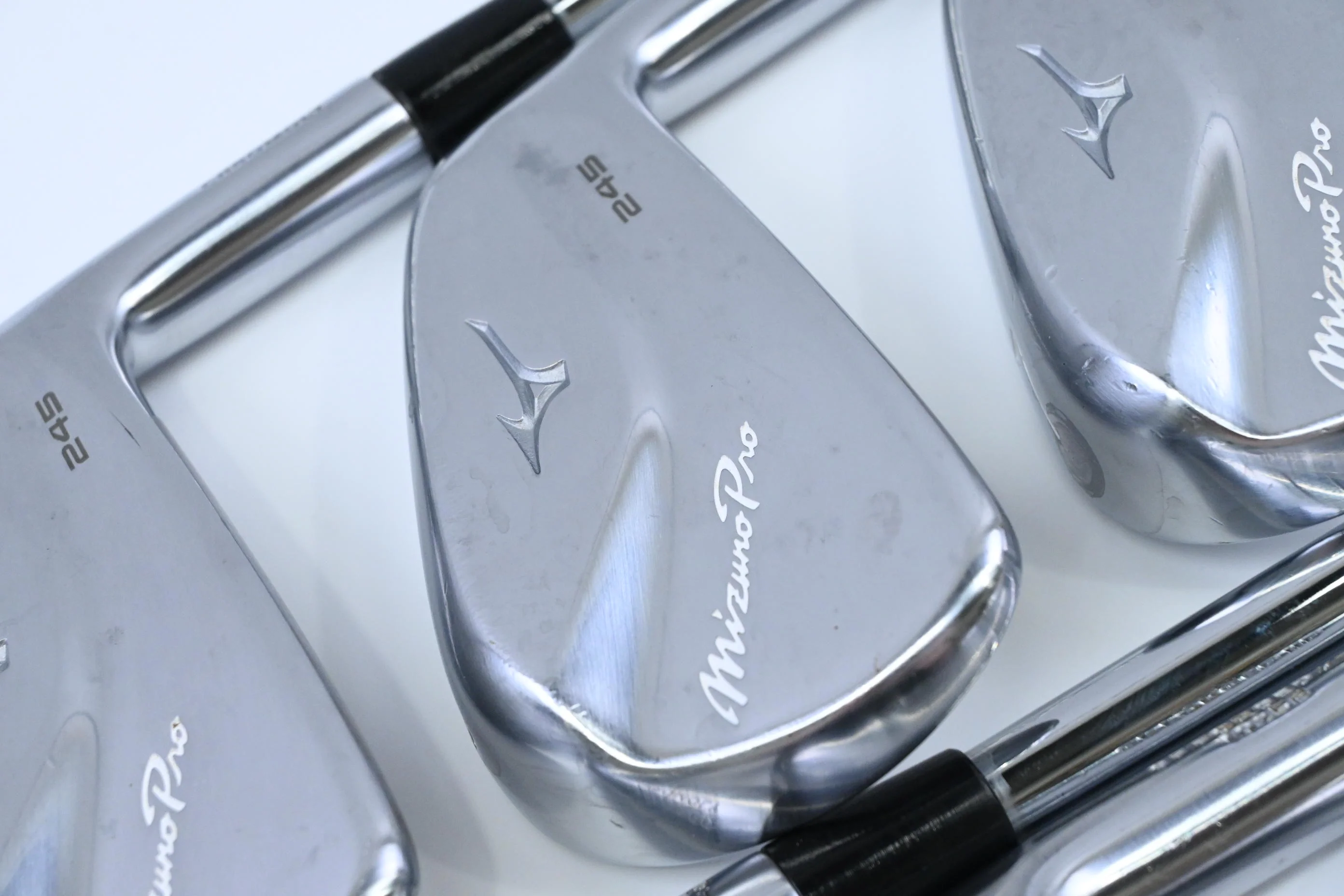 Mizuno Pro 245 Irons / 5-PW / Regular Flex NS Pro Modus3 Tour 105 Shafts