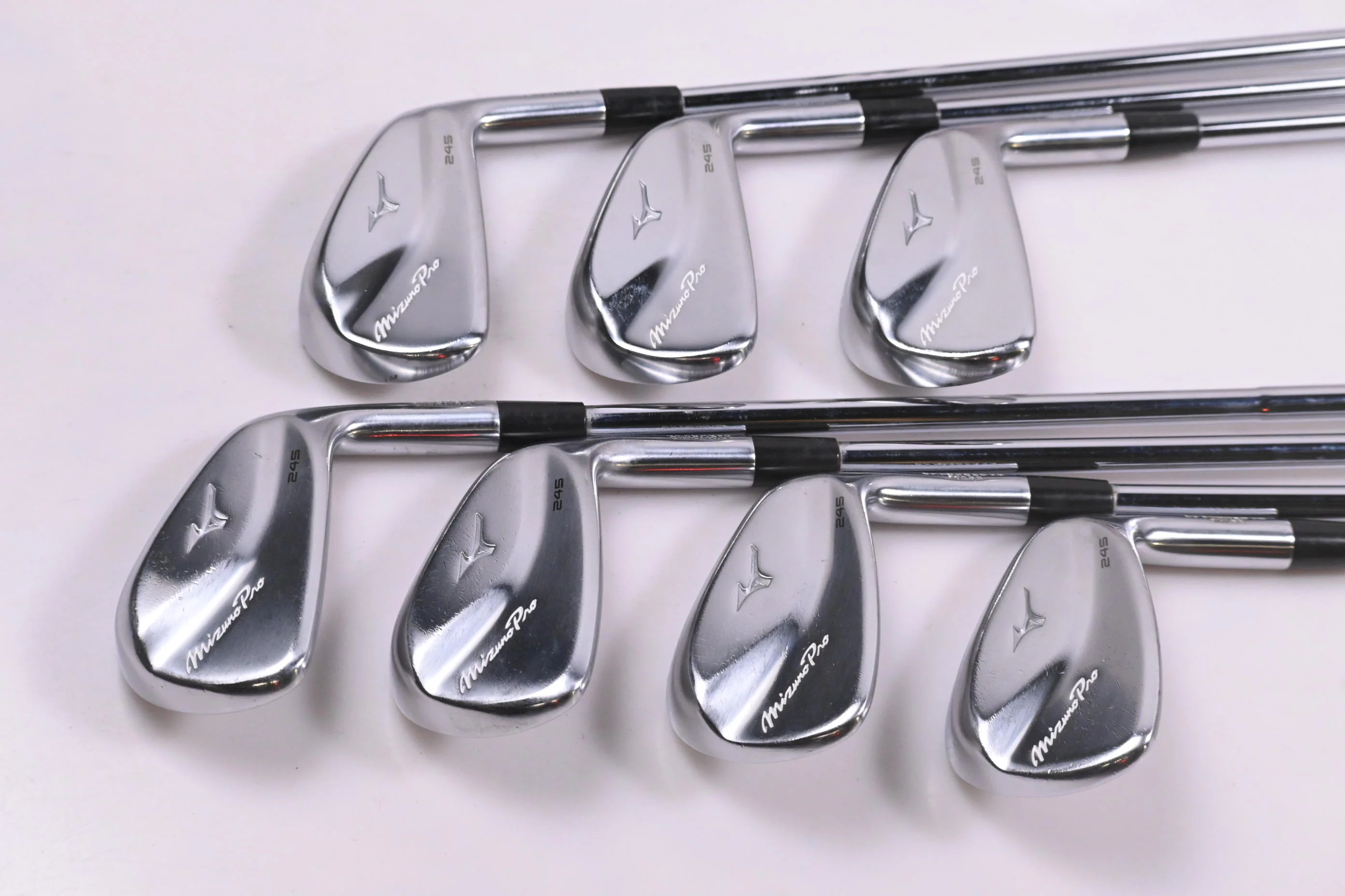 Mizuno Pro 245 Irons / 4-PW / Regular Flex Dynamic Gold Mid 100 R300 Shafts - Image 2