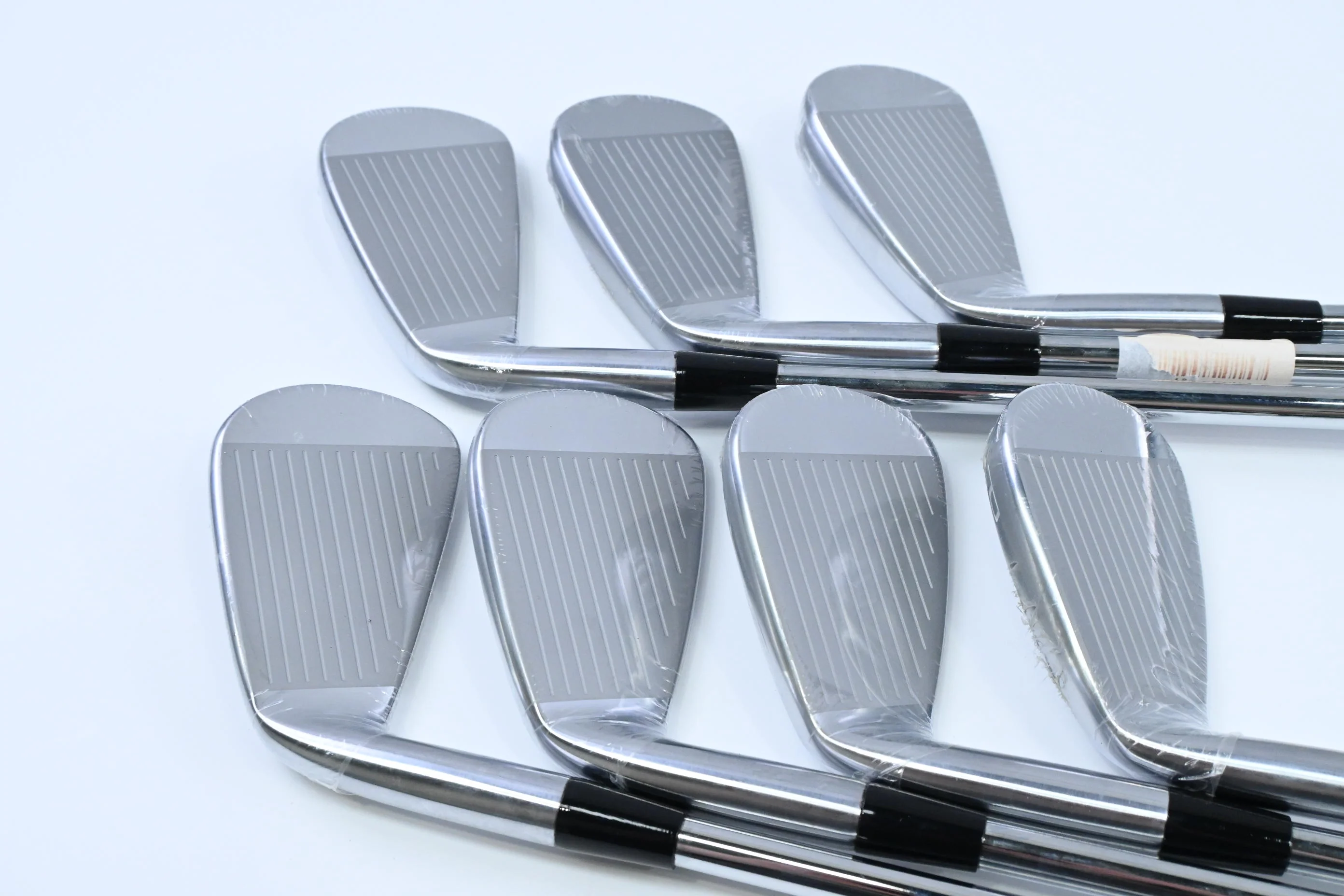 Mizuno Pro 245 Irons / 4-PW / Regular Flex Dynamic Gold 100 R300 Shafts - Image 3
