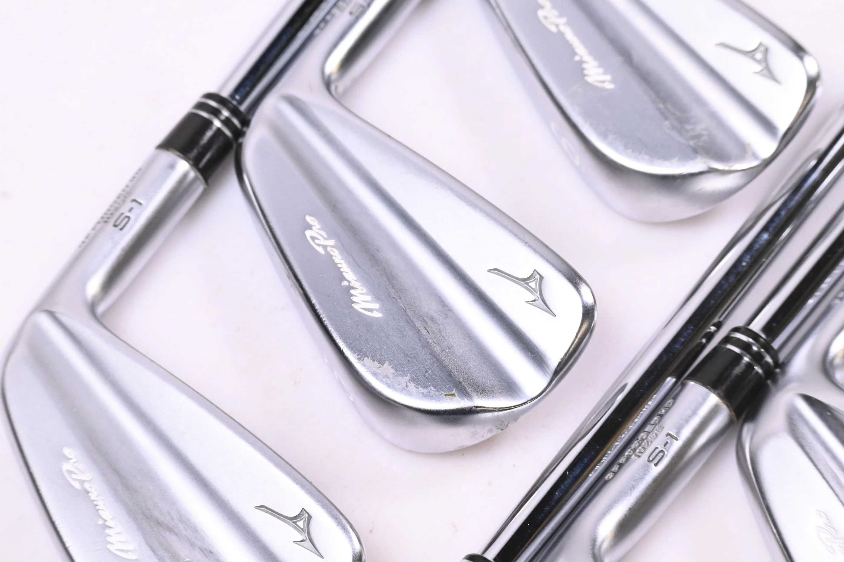 Mizuno Pro S-1 Irons / 4-PW / Stiff Flex Dynamic Gold S300 Shafts
