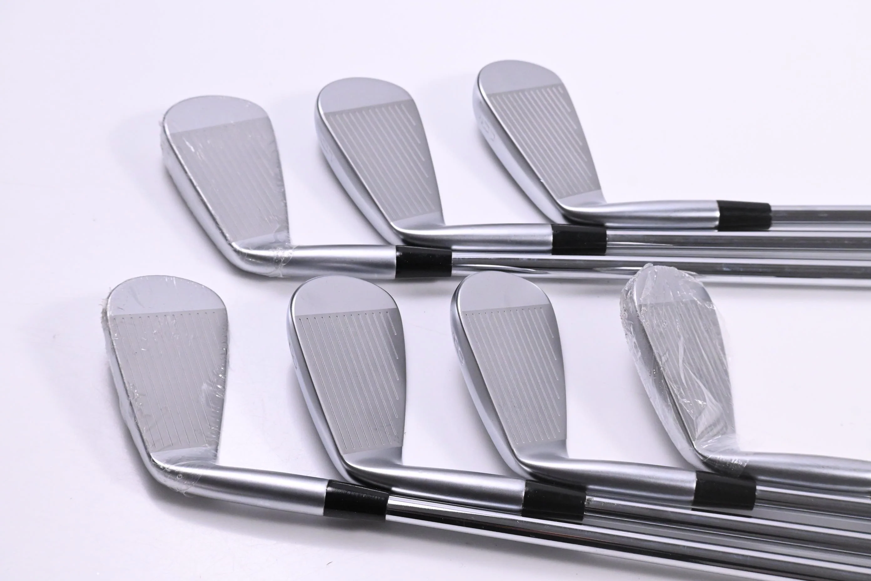 Mizuno Pro S-3 Irons / 4-PW / Stiff Flex Project X Preicision Shafts - Image 3