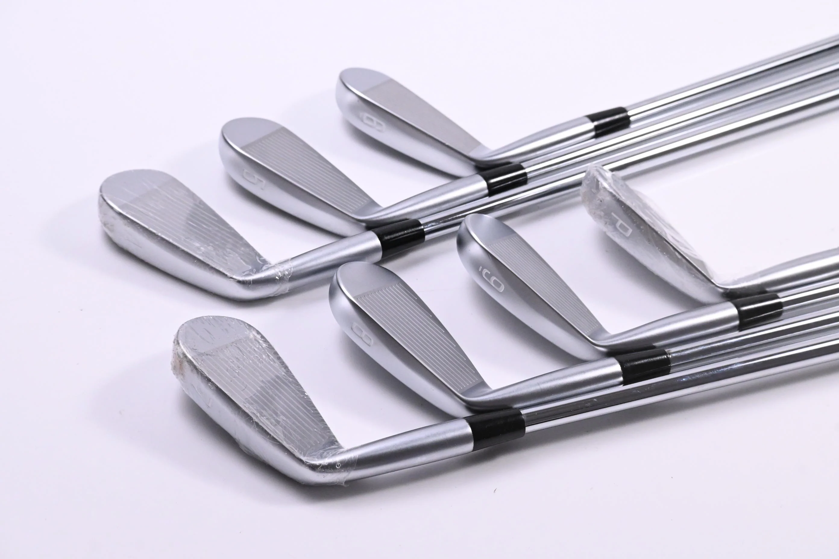 Mizuno Pro S-3 Irons / 4-PW / Stiff Flex Project X Preicision Shafts - Image 4