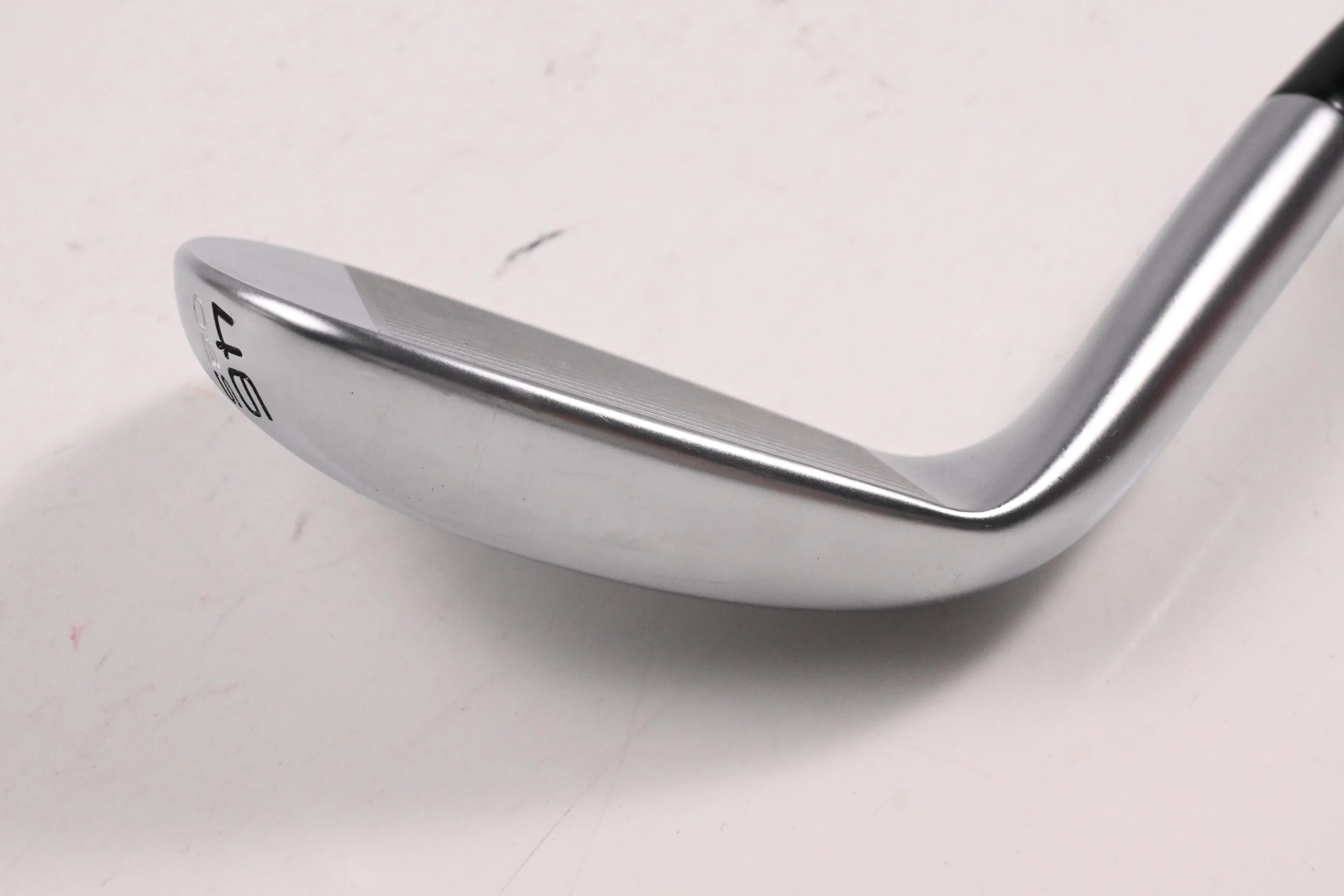 Mizuno Pro T-1 Pitching Wedge / 46 Degree / Stiff Flex Dynamic Gold S400 Shaft - Image 3