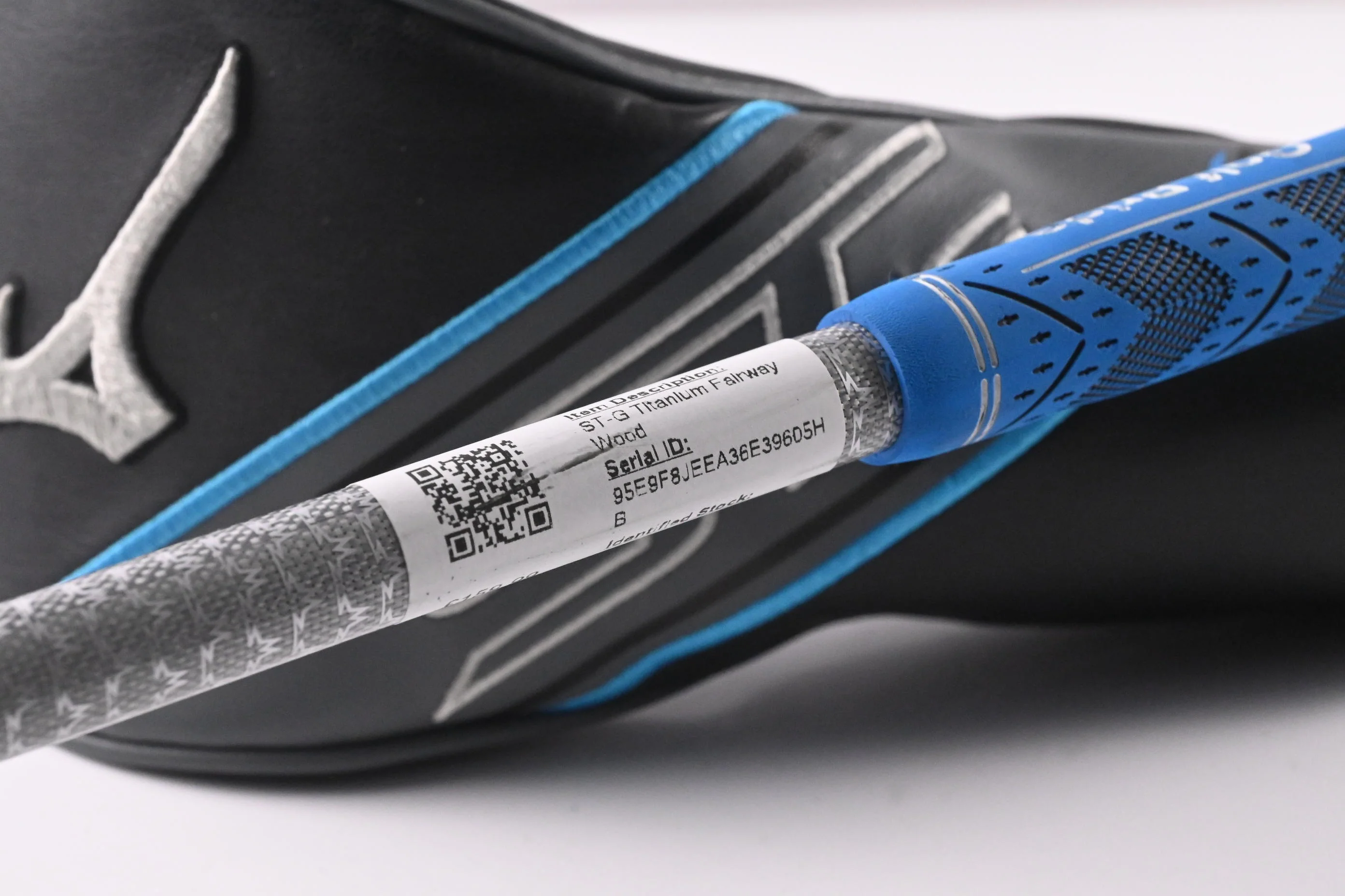 Mizuno ST-G Titanium #3 Wood / 15 Degree / X-Flex Tensei AV RAW Blue 75 Shaft - Image 7