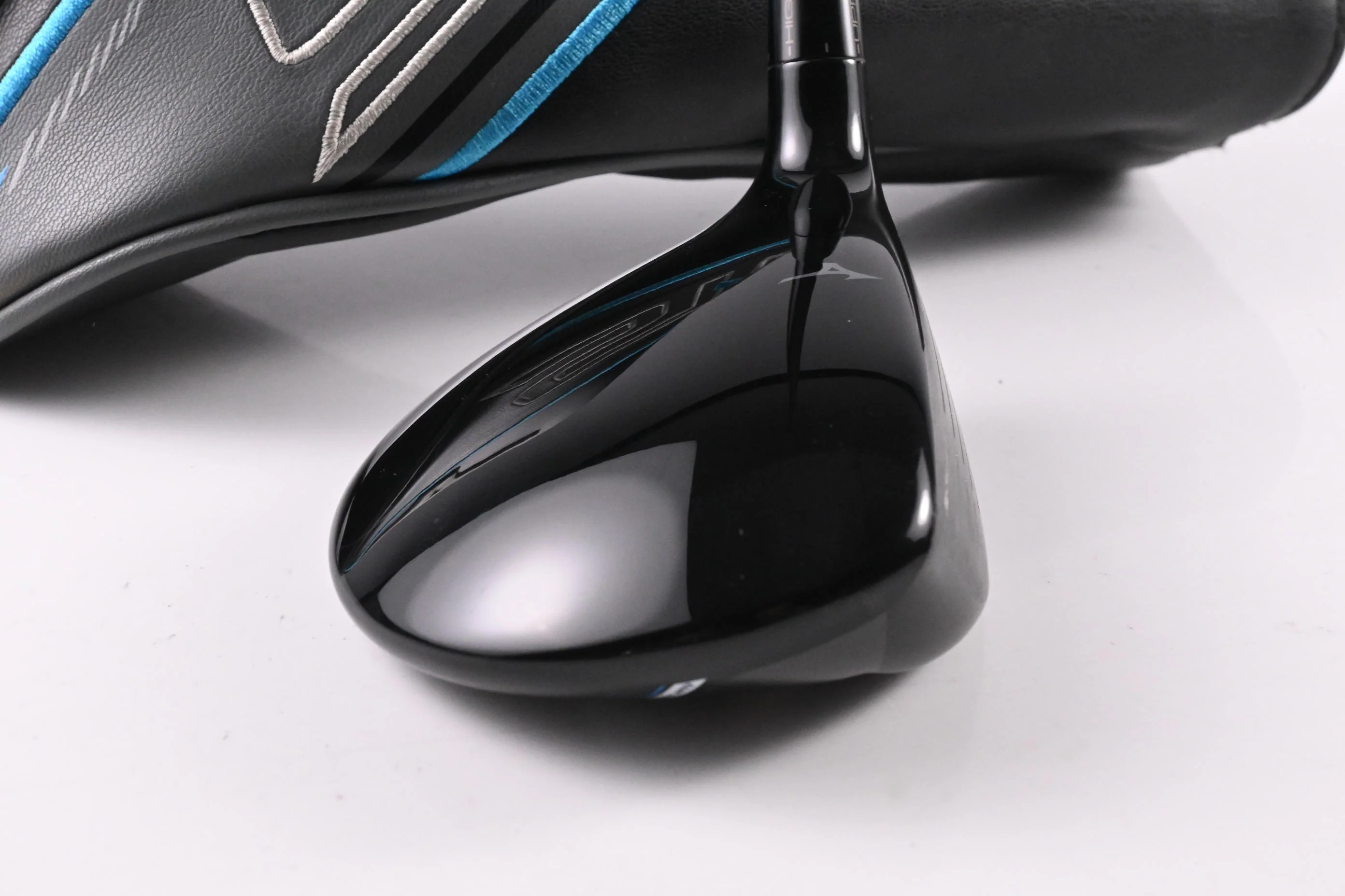 Mizuno ST-G Titanium #3 Wood / 15 Degree / Regular Flex Kai'li Blue 60 Shaft - Image 3