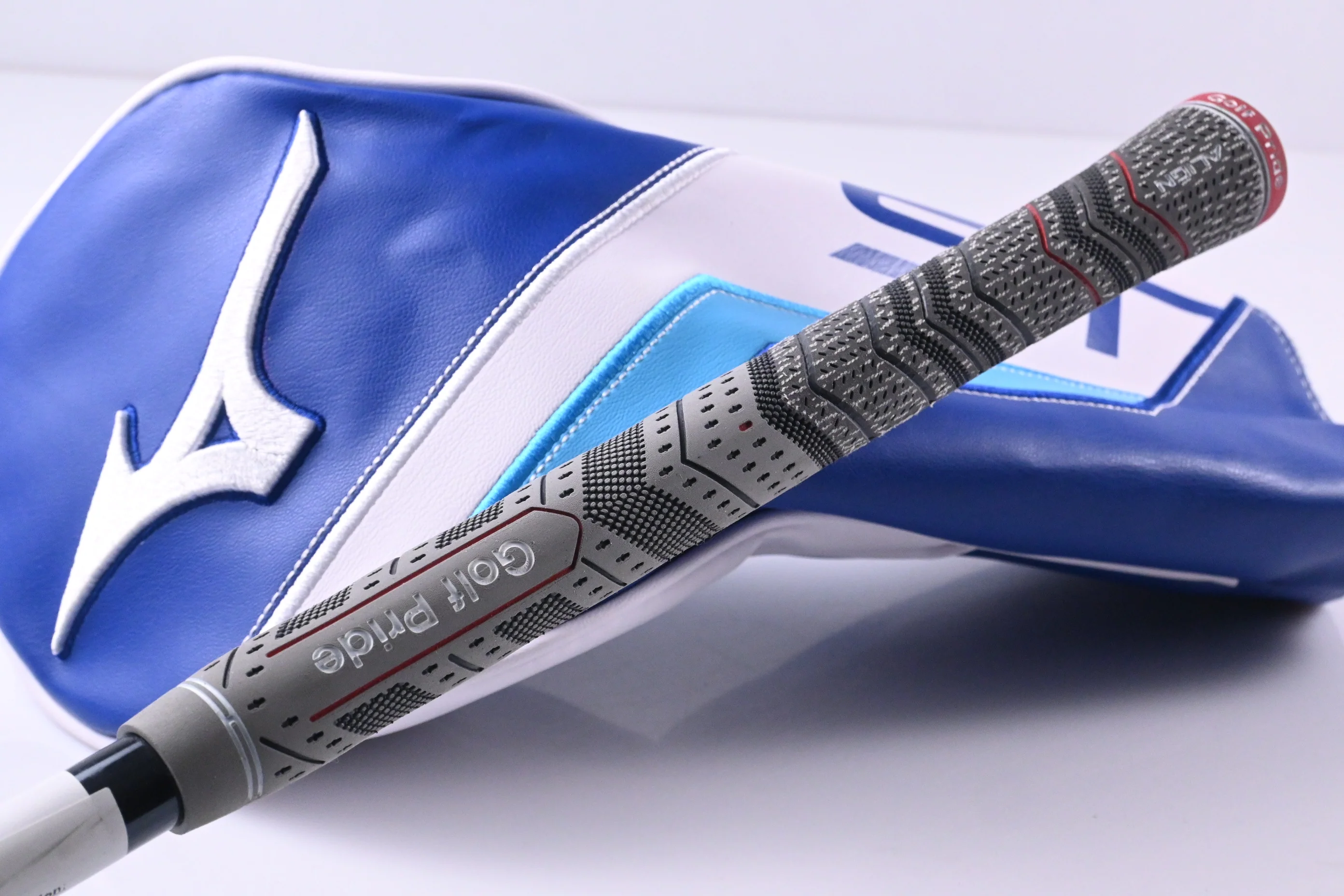 Mizuno ST-Max 230 Driver / 12 Degree / Regular Flex UST LinQ Red 5 M40X Shaft - Image 8
