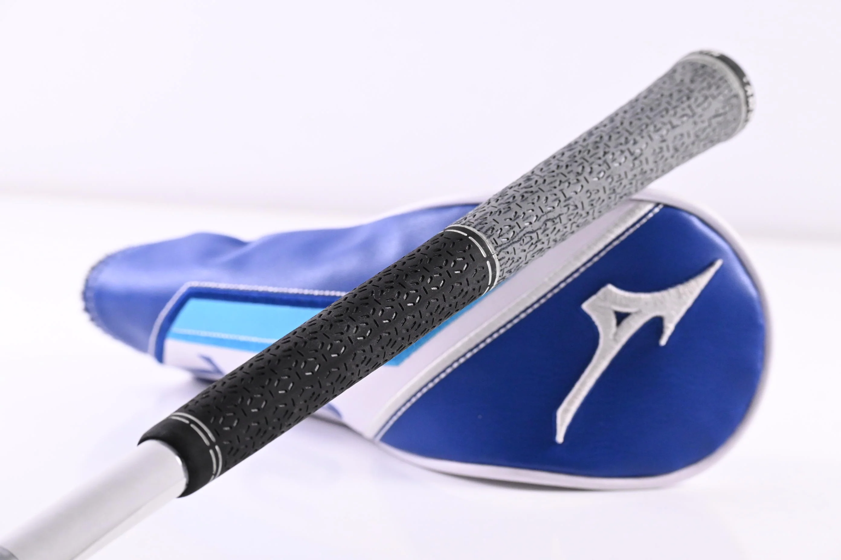 Mizuno ST-Max 230 #5 Hybrid / 25 Degree / Senior Flex Denali Red 60 Shaft - Image 8