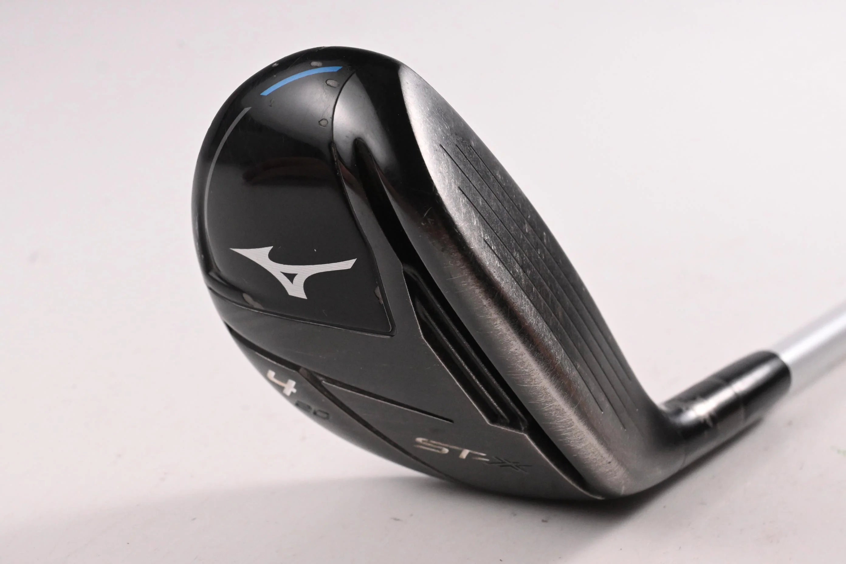 Mizuno ST-X 220 #4 Hybrid / 20 Degree / Regular Flex Aldila Ascent Ultralite 50