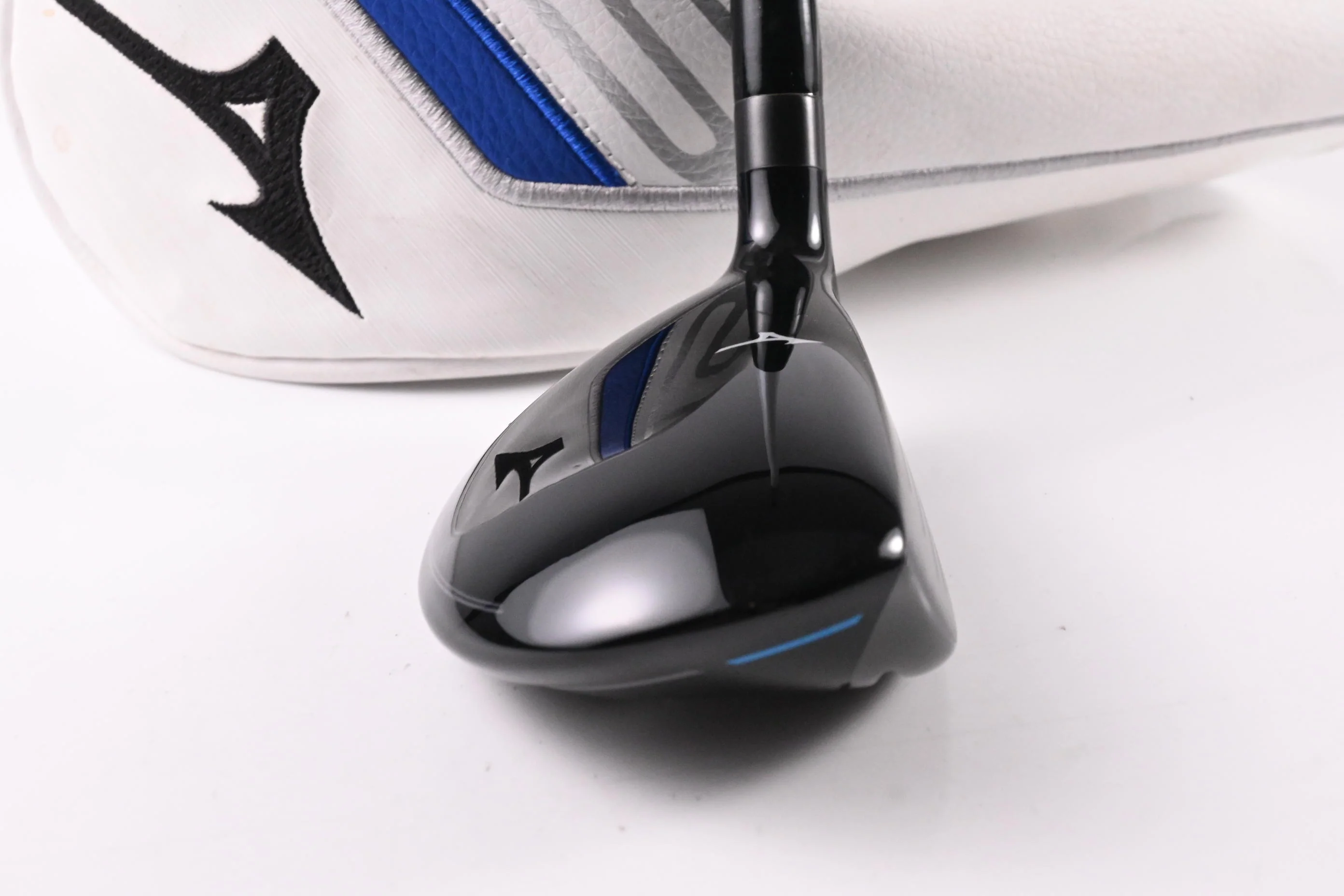 Mizuno ST-X 220 #4 Hybrid / 20 Degree / Senior Flex Aldila Ascent 50 Shaft - Image 3