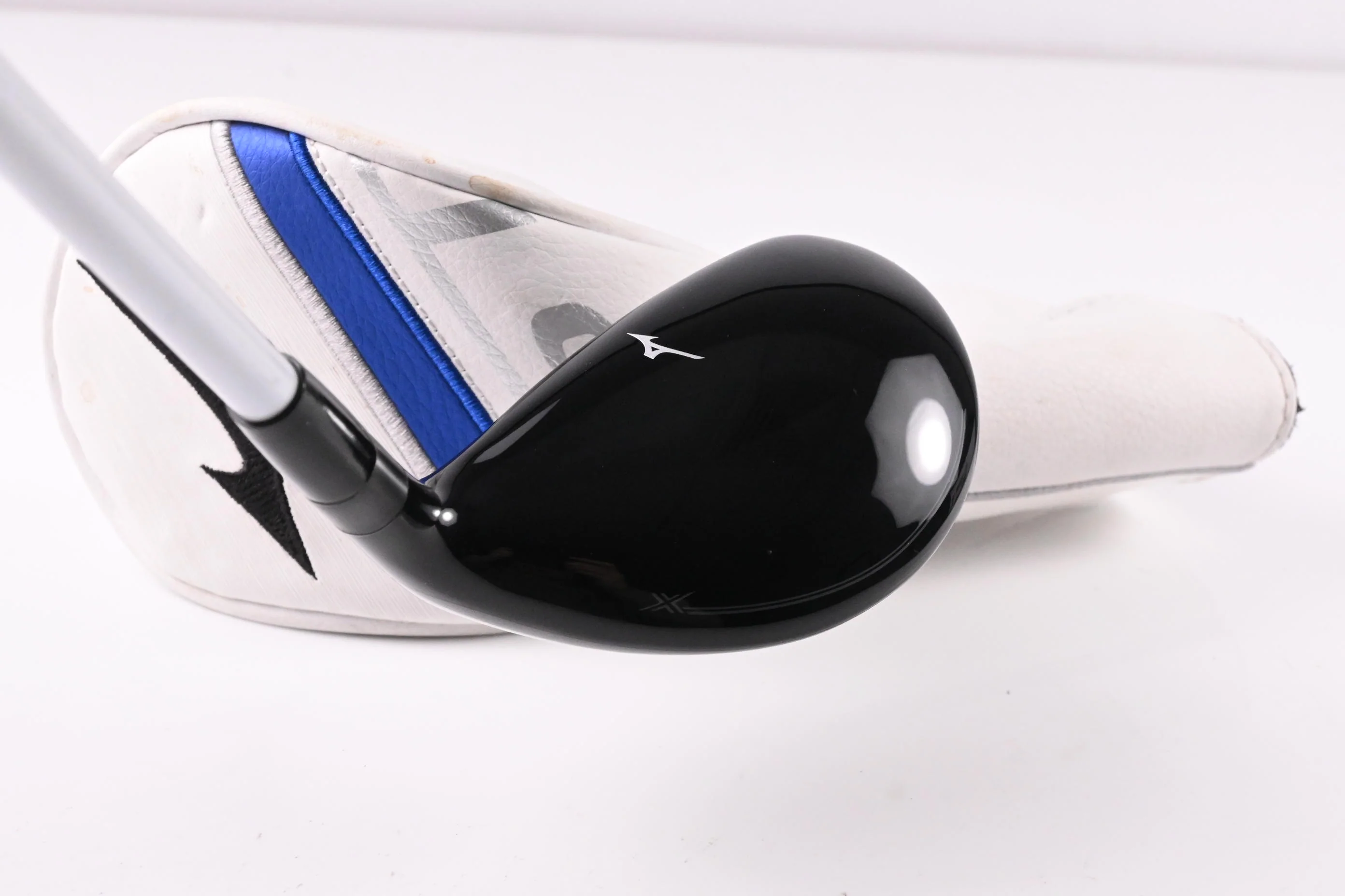 Mizuno ST-X 220 #4 Hybrid / 20 Degree / Senior Flex Aldila Ascent 50 Shaft - Image 5
