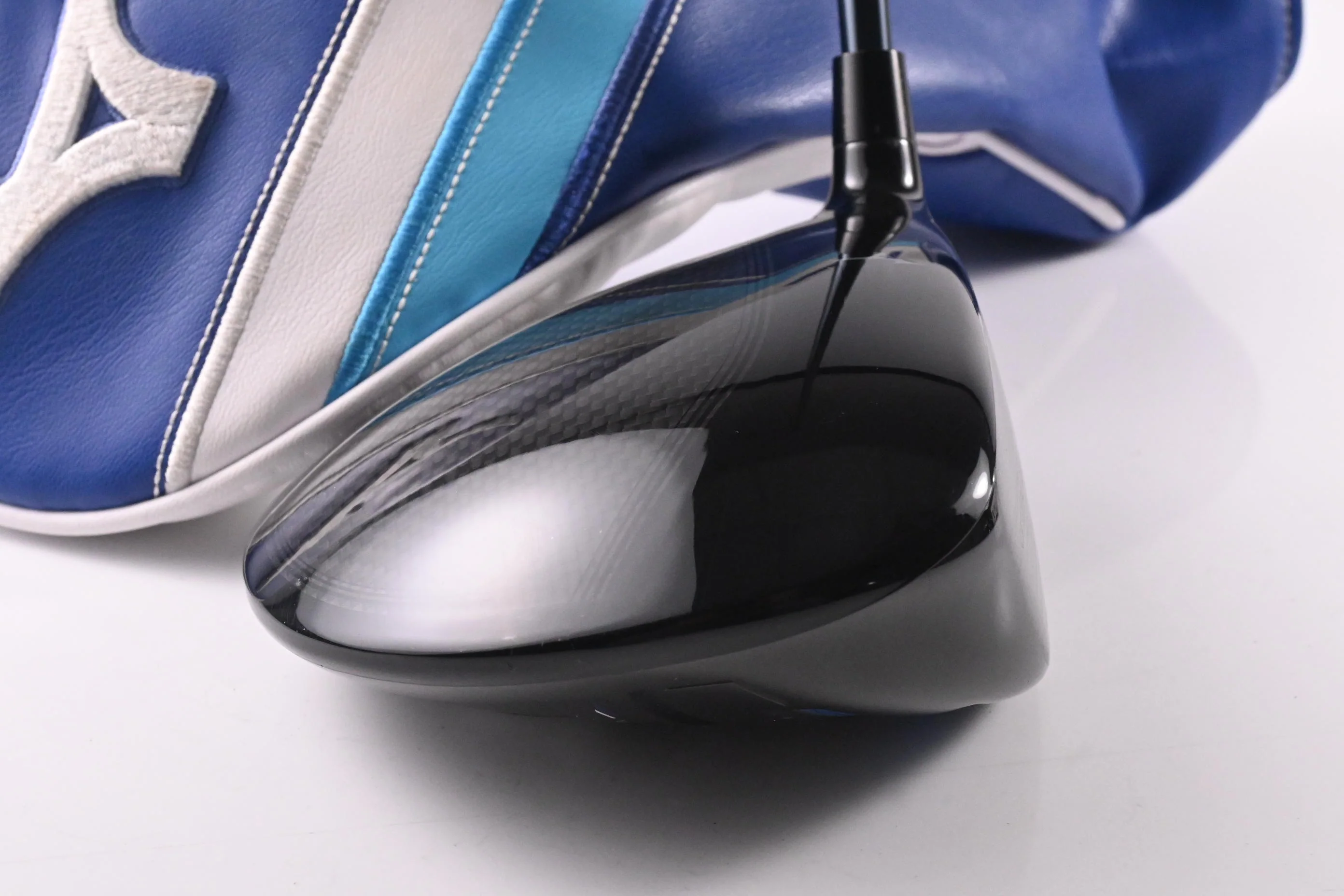 Mizuno ST-X 230 Driver / 10.5 Degree / Regular Flex UST Mamiya LinQ Red 5 Shaft - Image 3