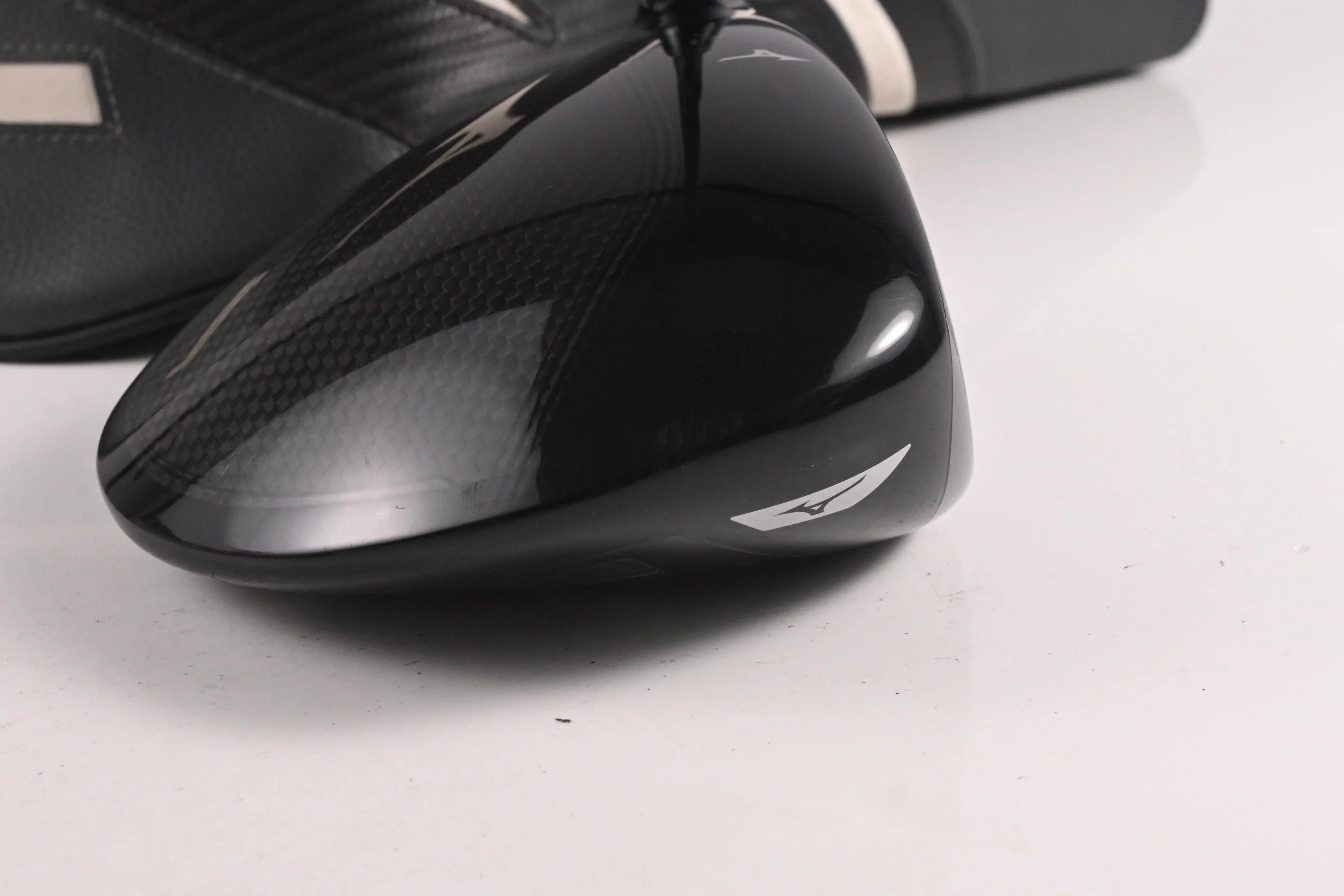 Mizuno ST-Z Driver / 9.5 Degree / X-Flex Kuro Kage Silver Series 70 Shaft - Image 3