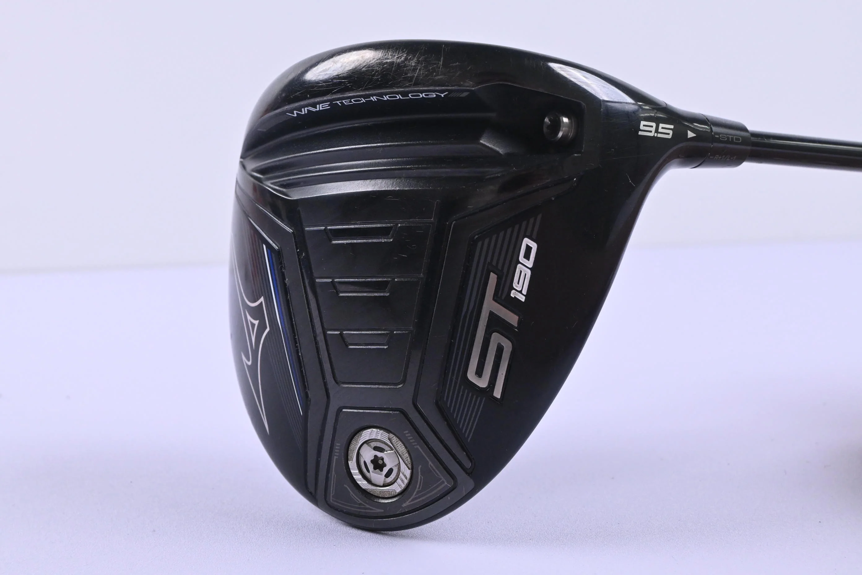 Ladies Mizuno ST190 Driver / 9.5 Degree / Ladies Flex Fujikura Atmos Red 4 Shaft - Image 2