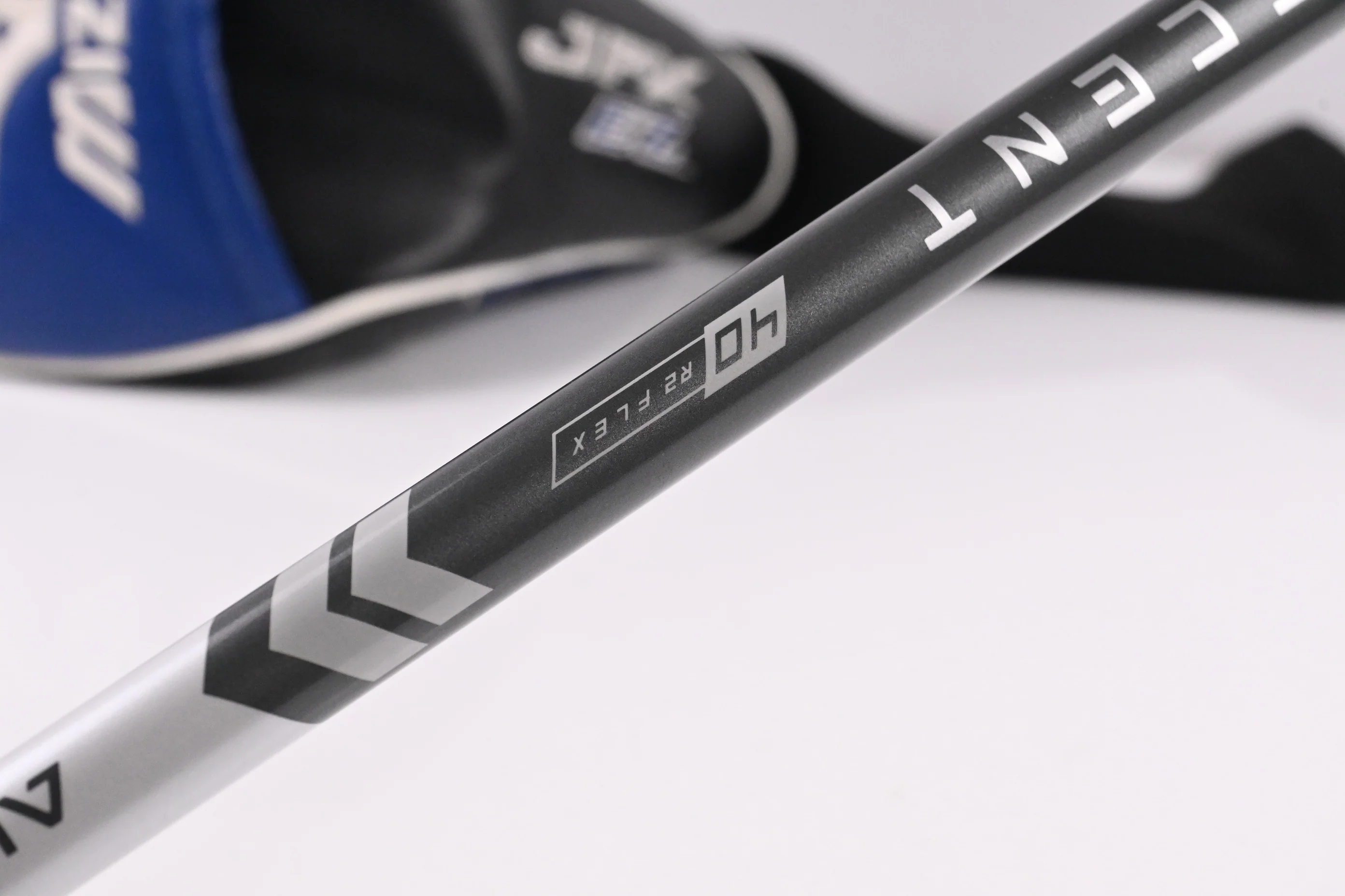 Mizuno ST190 G Driver / 9 Degree / Senior Flex Aldila Ascent Ultralight 40 Shaft - Image 6