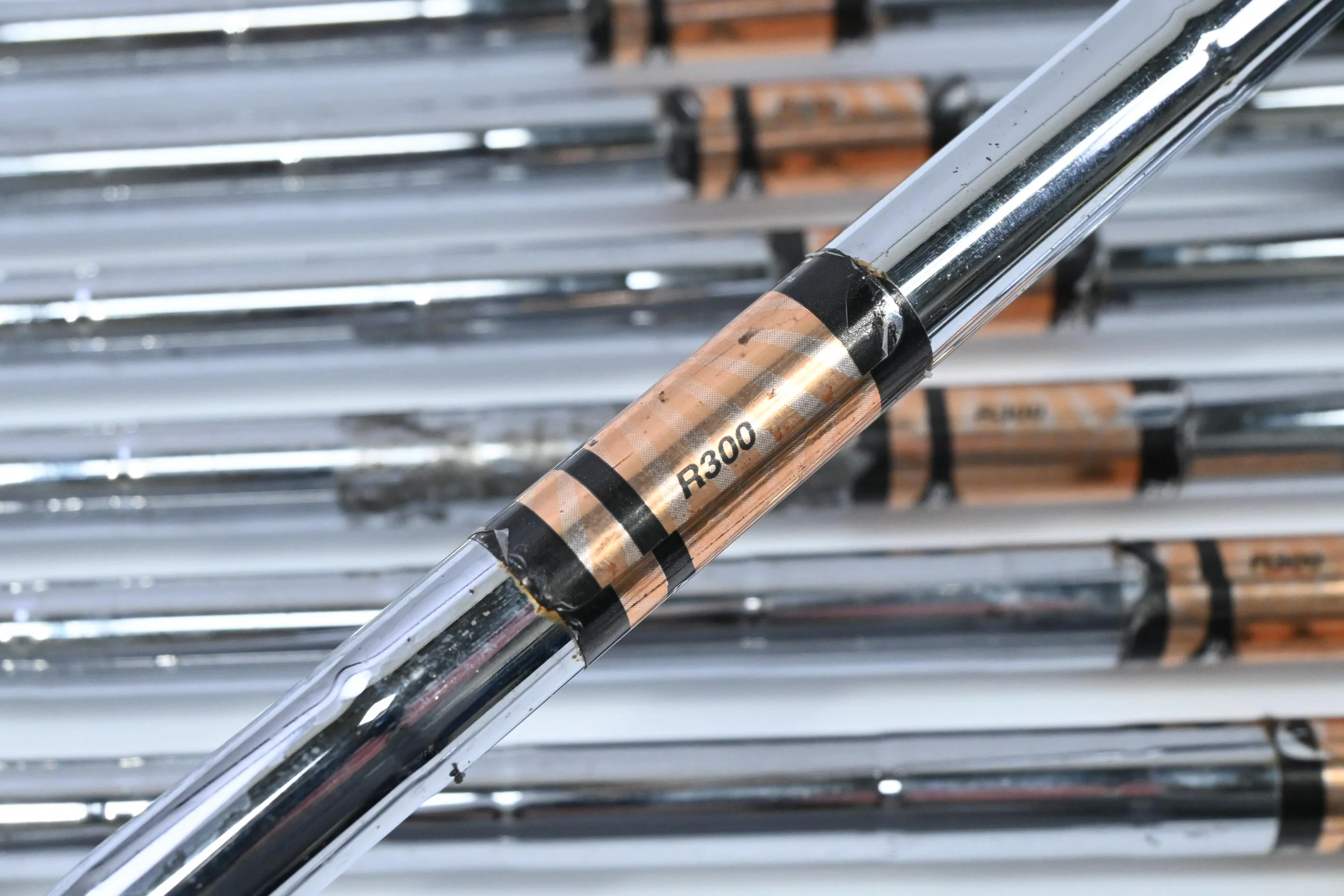 Mizuno T-Zoid Comp EZ Irons / 3-PW / Regular Flex Gold Plus R300 Shafts - Image 5