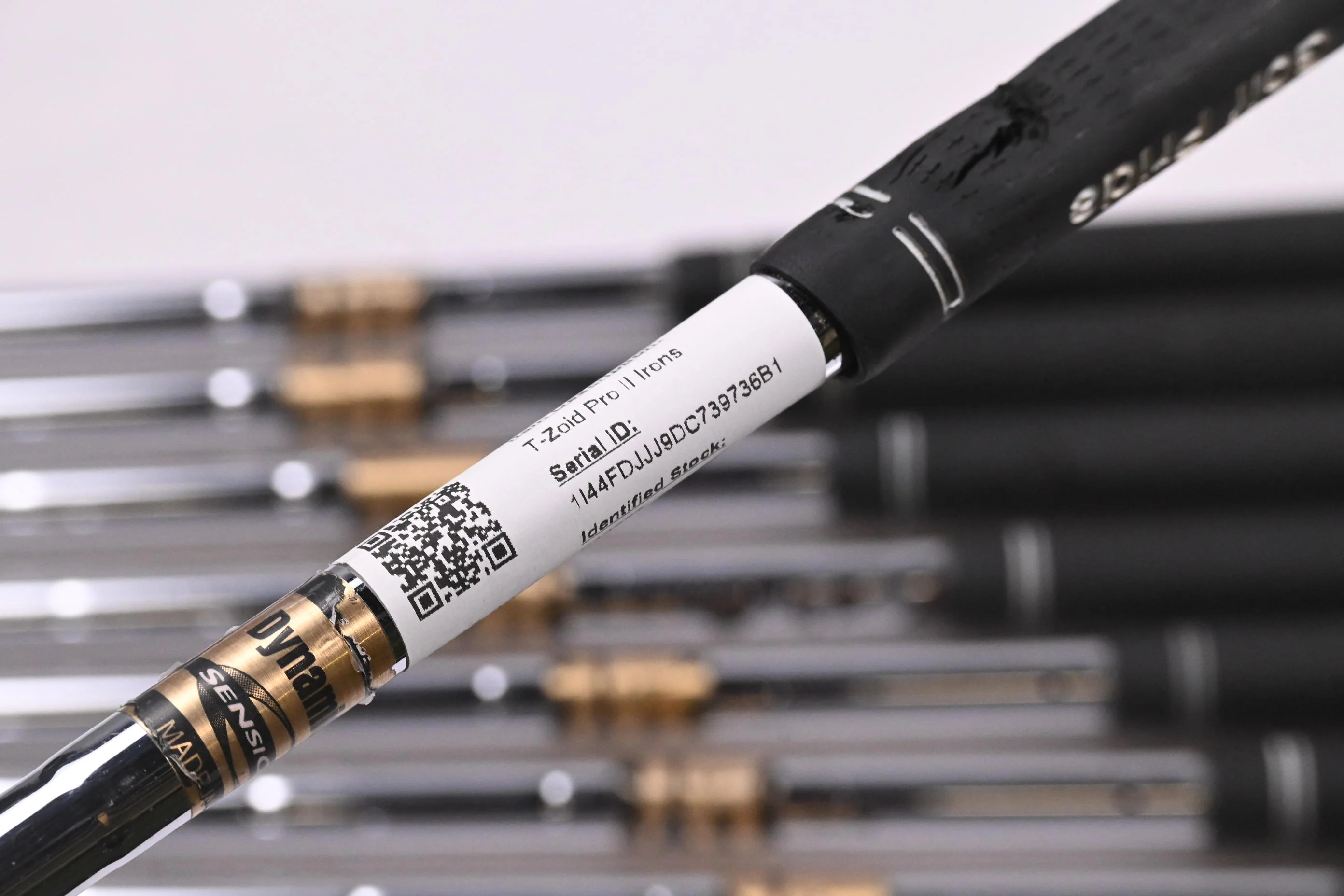 Mizuno T-Zoid Pro II Irons / 1i+3-PW / Regular Flex Dynamic Gold R400 Shafts - Image 6