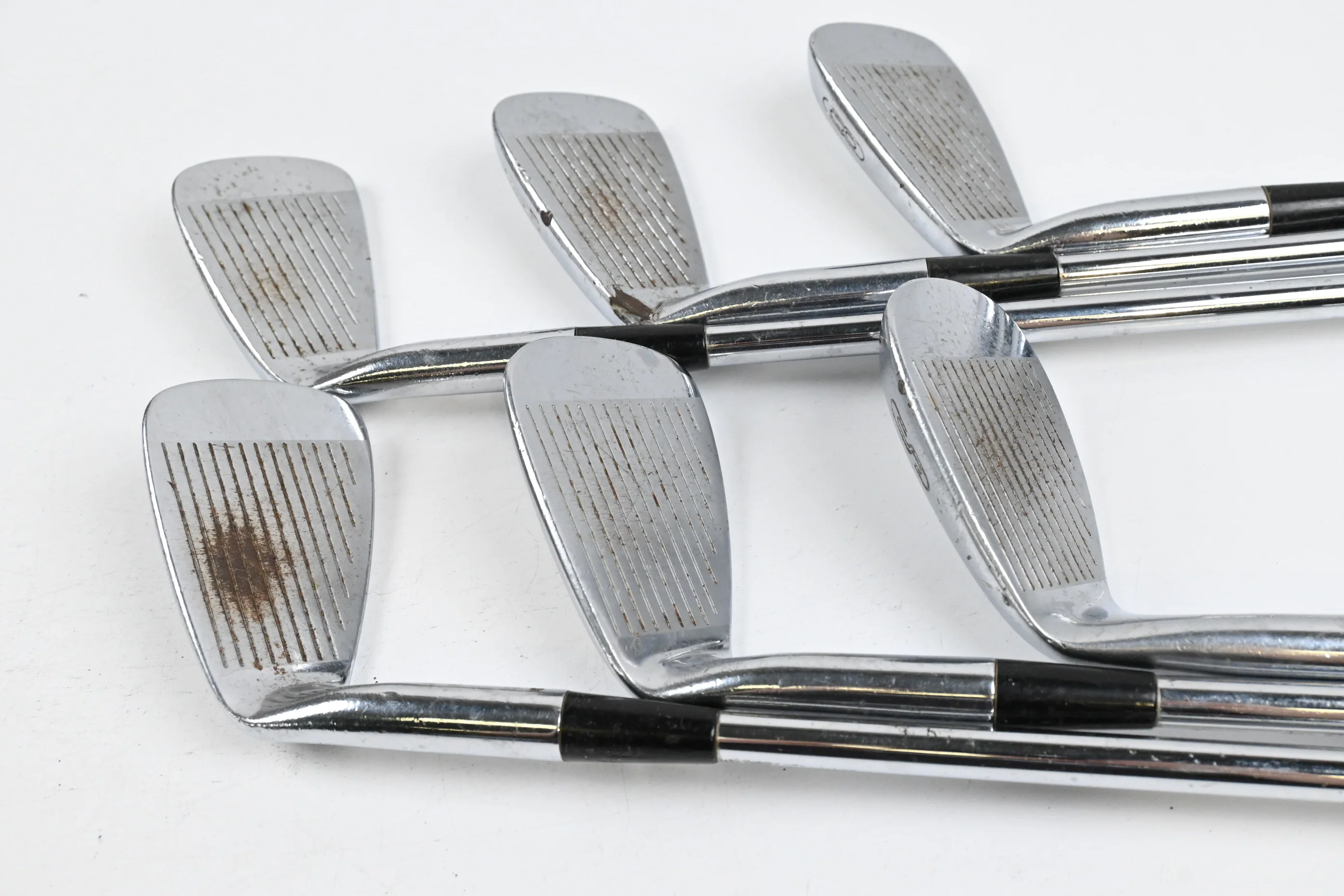 Mizuno TP-18 Irons / 6-PW+SW / Stiff Flex Dynamic Gold S400 Shafts - Image 2